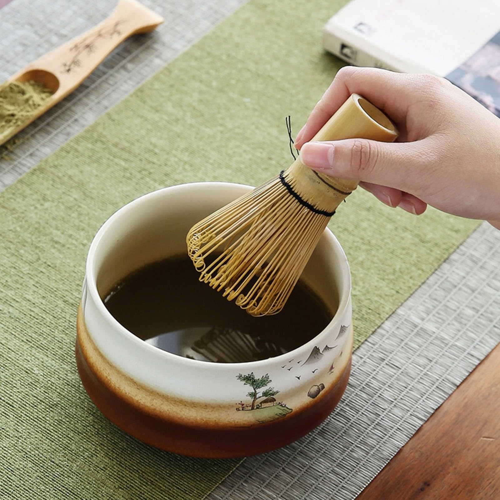 Ensemble de 4 Pièces Matcha Kit Fabrication Artisanale Convient Aux Amis Qui Aiment La Cérémonie du Thé Cuillere Matcha(Brown)