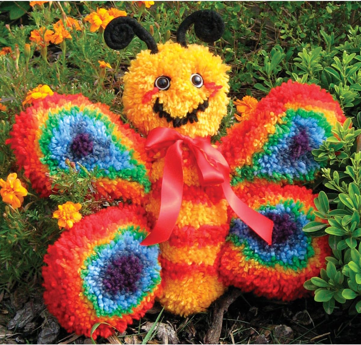 MCG TextilesHuggables Animal Butterfly Latch Hook Kit