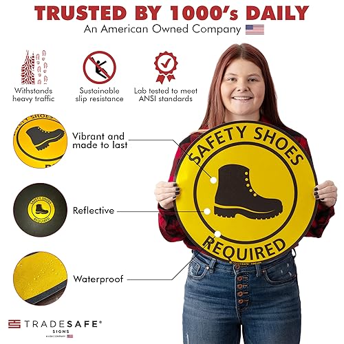 Vista 11 de TRADESAFE Adhesivo antideslizante para el suelo del área del casco español – Señal de precaución del Área de USO De Cascos, letrero de vinilo