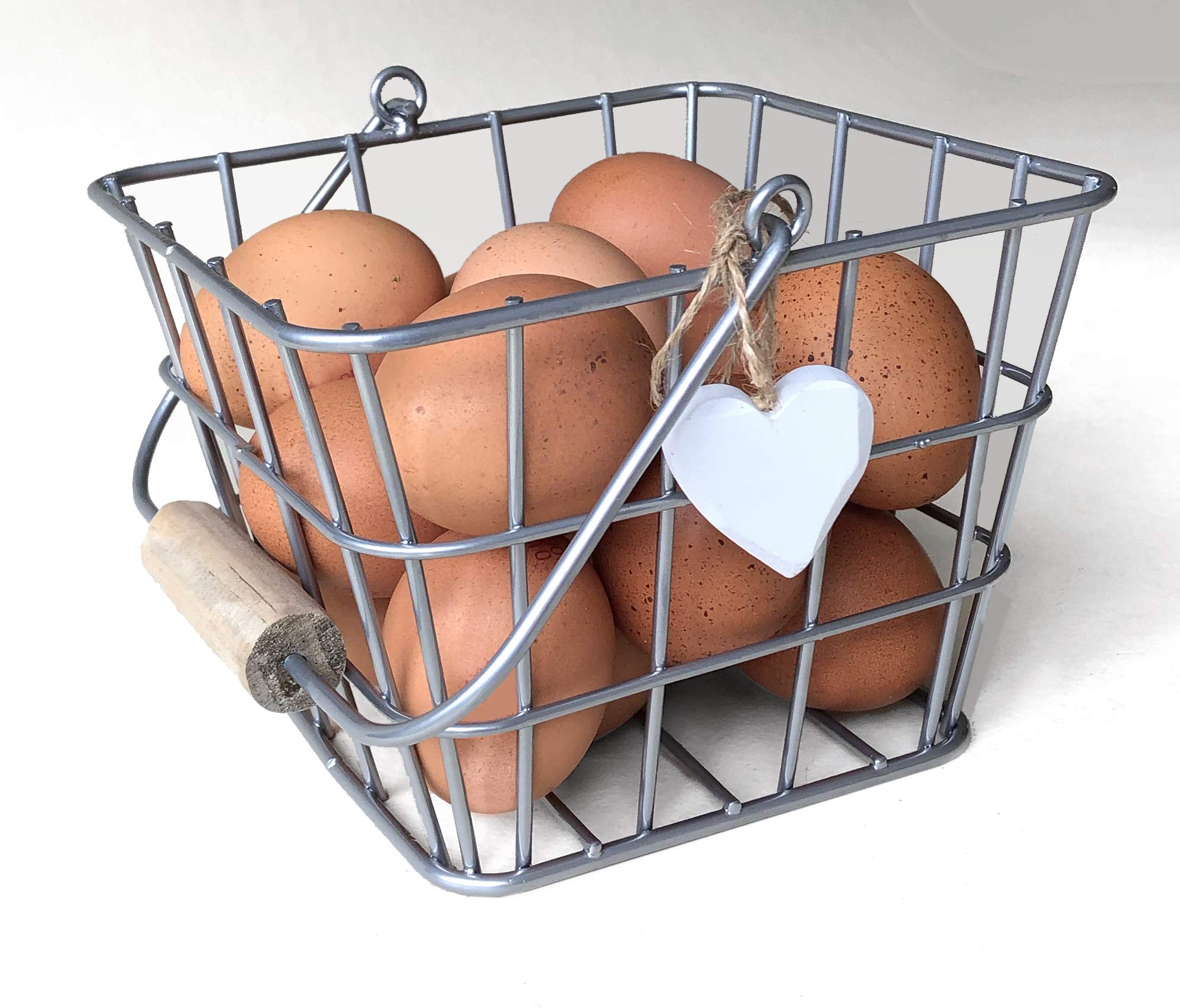 Large Square Wire Egg Basket in Light Grey with Blue Wooden Heart - Country Kitchen - Rustic Vintage Style for up to 24 Eggs, 16 x 16 cm