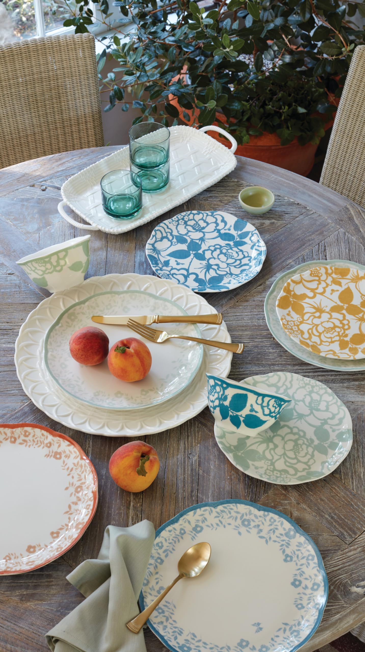 Amazon.co.jp: Lenox Butterfly Meadow Cottage 4Pc ディナープレート