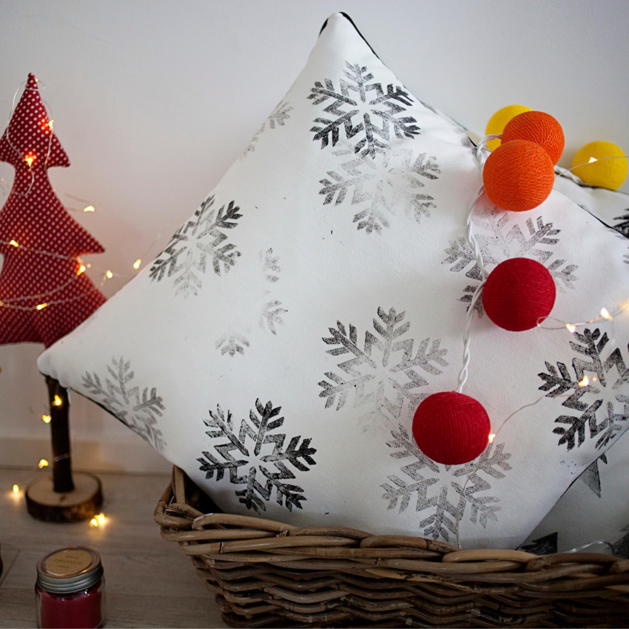 CREATIVECOTTON Cadena de luces LED con temporizador y regulador de luz incluido (Arcoíris, 20 bolas)