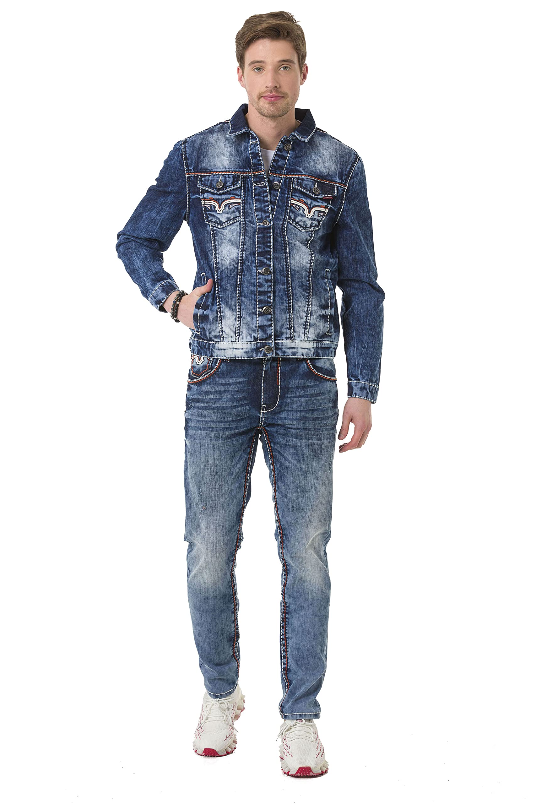 Cipo & Baxx Herren Jeansjacke Series – Klassische Denim, Leder, Sport Verschiedene Jackenmodelle – Knopf und Reißverschluss – Sweat-Kapuze und Sweatärmeln – mit Modernen Komfort-Details