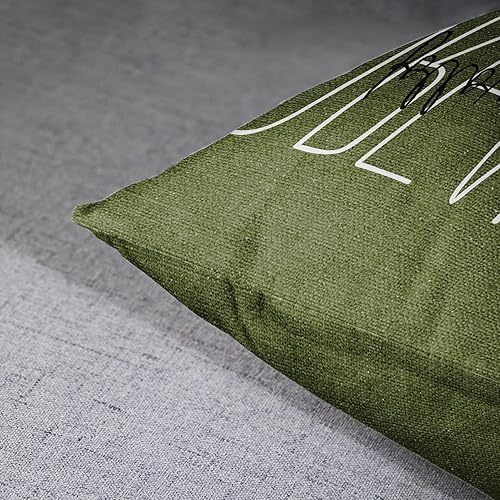 Miniatura 6 de Emvency Juego de 2 fundas de almohada decorativas con monograma y diseño rústico de color verde oliva, diseño rústico con diseño de Sigue tus