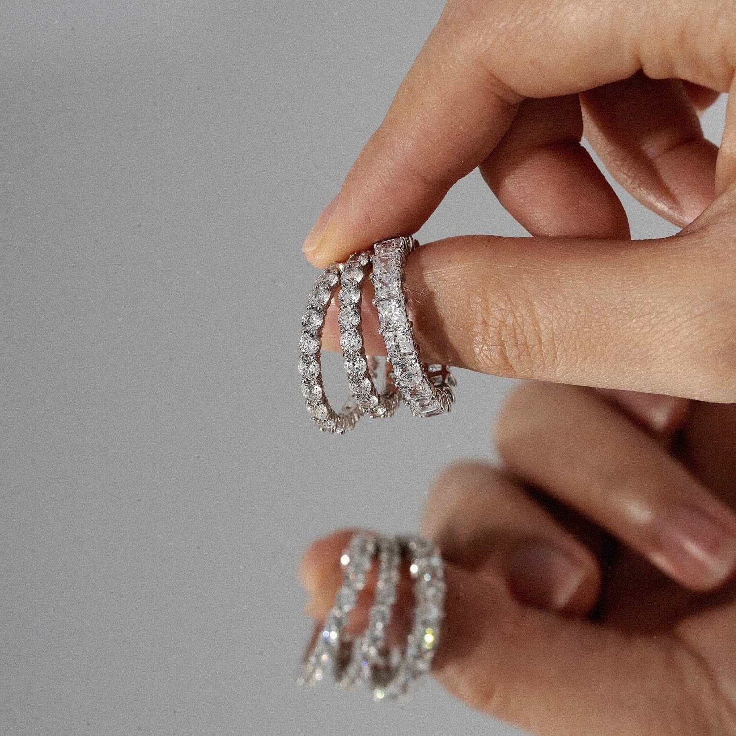 Marilyn Monroe Round Cut Eternity Ring | Rhodium,Yellow Gold & Rose Gold Plated 925 Sterling Silver Infinity Band for Women | 2-2.5-Carats Cubic Zirconia CZ Simulated Diamond