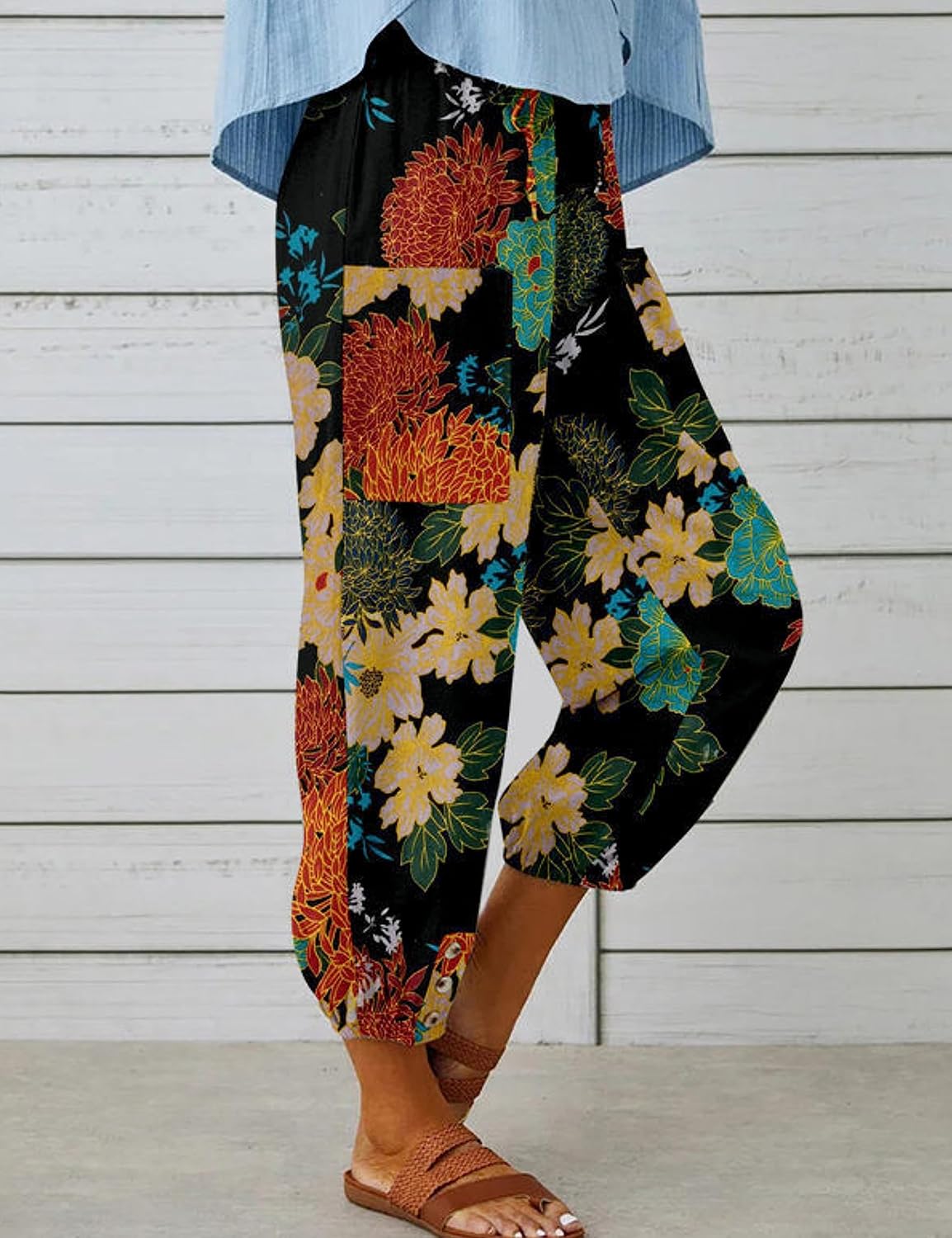 Women's Summer Loose Yoga Pants Wide Leg Elastic Waist Casual Capris Cropped Trousers with Pockets - Image 3