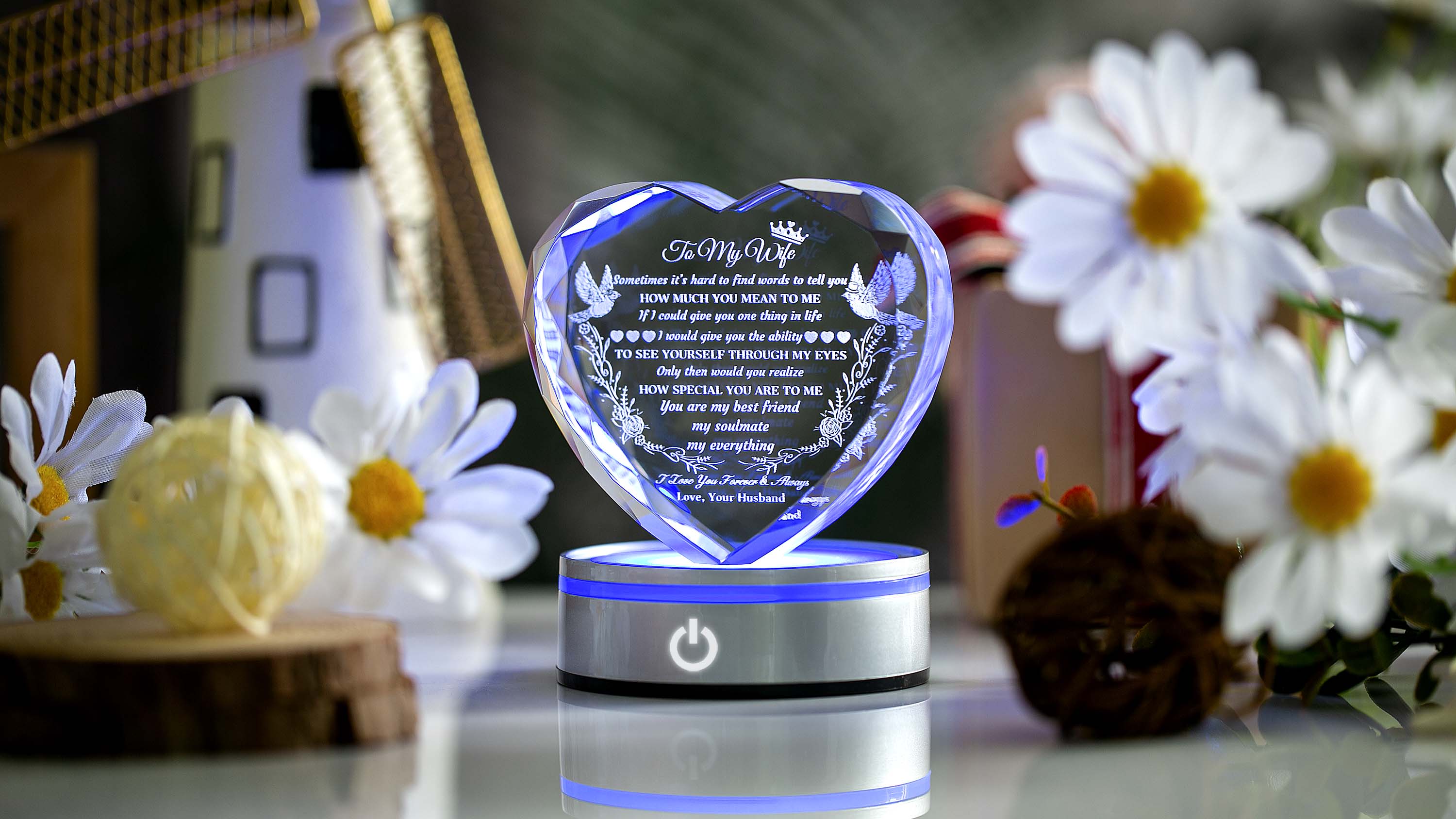Amazon.com: Emoragifou Gifts for Wife with LED Base, Romantic