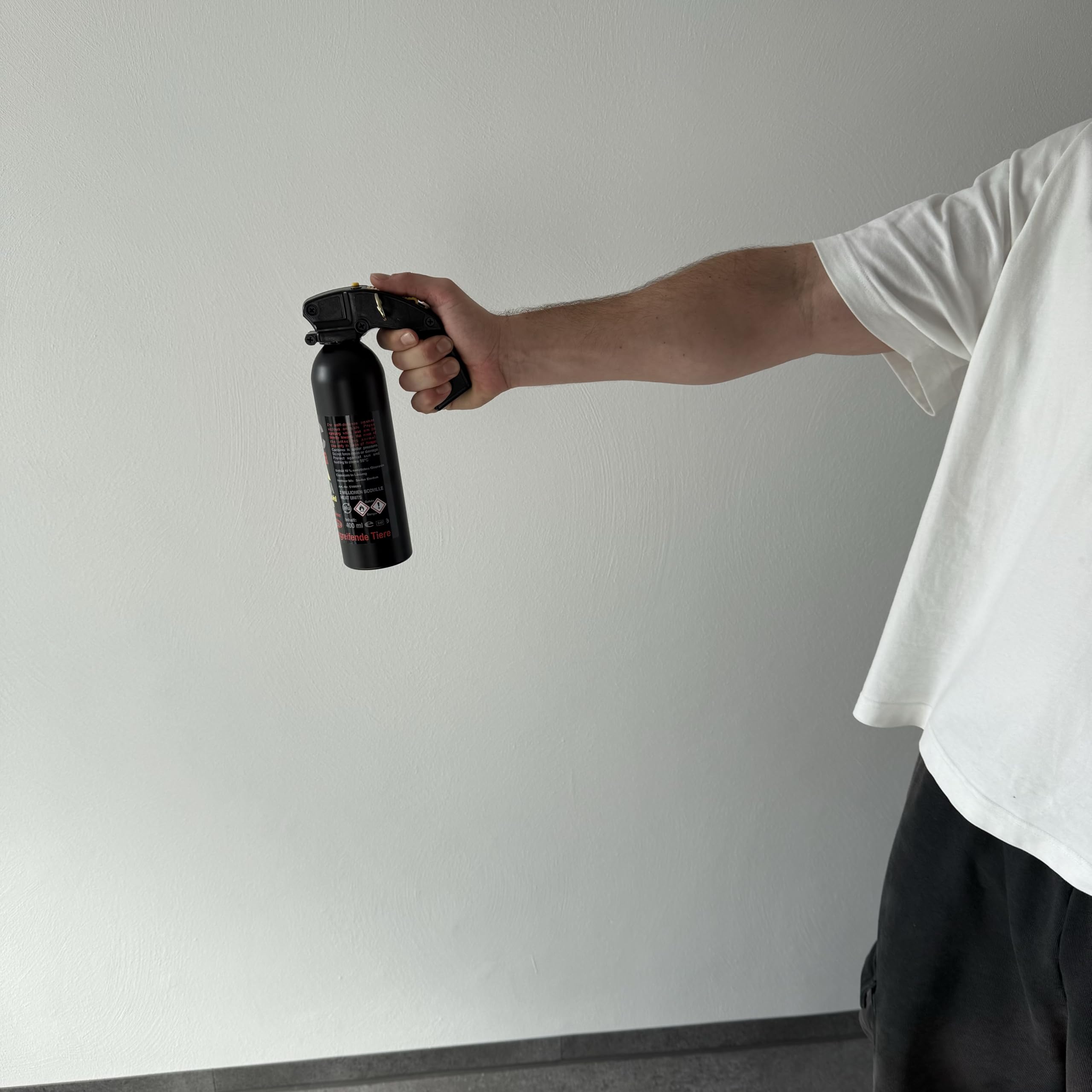 Pfefferspray OC 5000 400 ml Weitstrahl Breitstrahl 7 Meter Reichweite mit Pistolengriff + Coptex Holster Etui Tasche Halterung für Gürtel und Molle-System Nylon schwarz Heimverteidigung