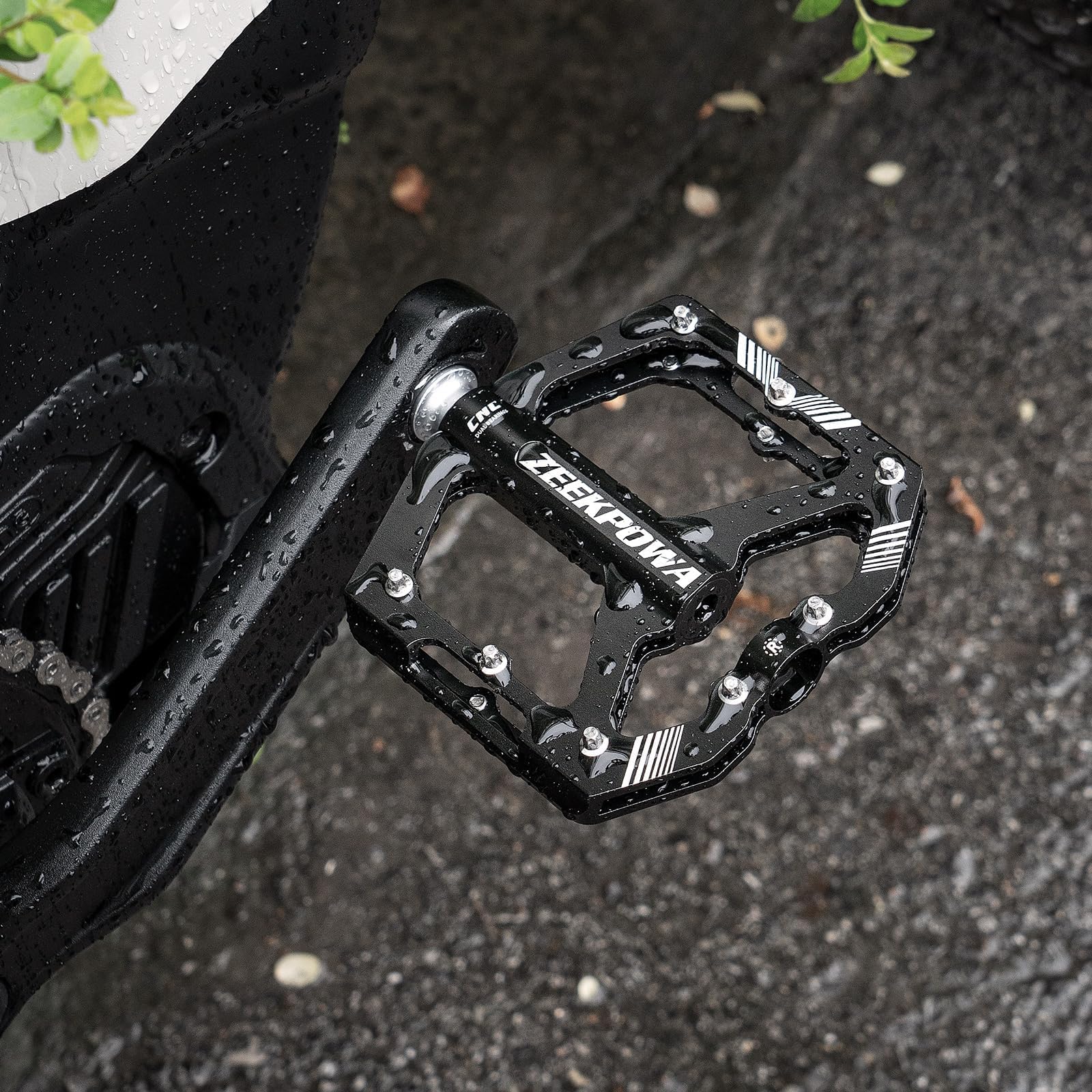 Zeekpowa Pedali per bici Pedali per mountain bike Pedali piatti per bicicletta Pedali piatti 16 Chiodi antiscivolo rimovibili 9/16 "Cuscinetti sigillati con mandrino cromato Ultra CNC Pedali in