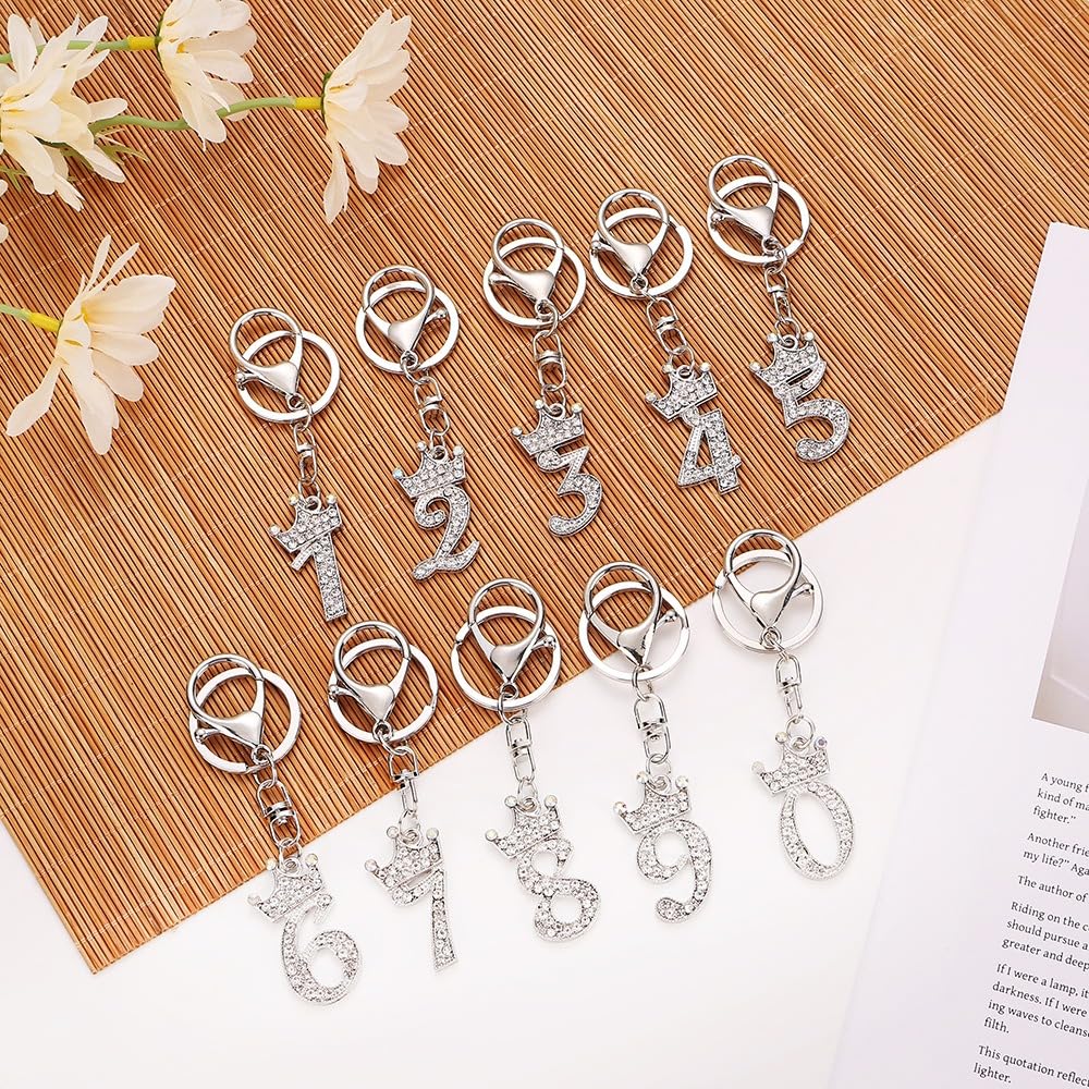Llaveros con números de corona de cristal, juego de llaveros de diamantes de imitación de oro rosa, 5,5 cm de longitud, colgantes de números decorativos del 0 al 9