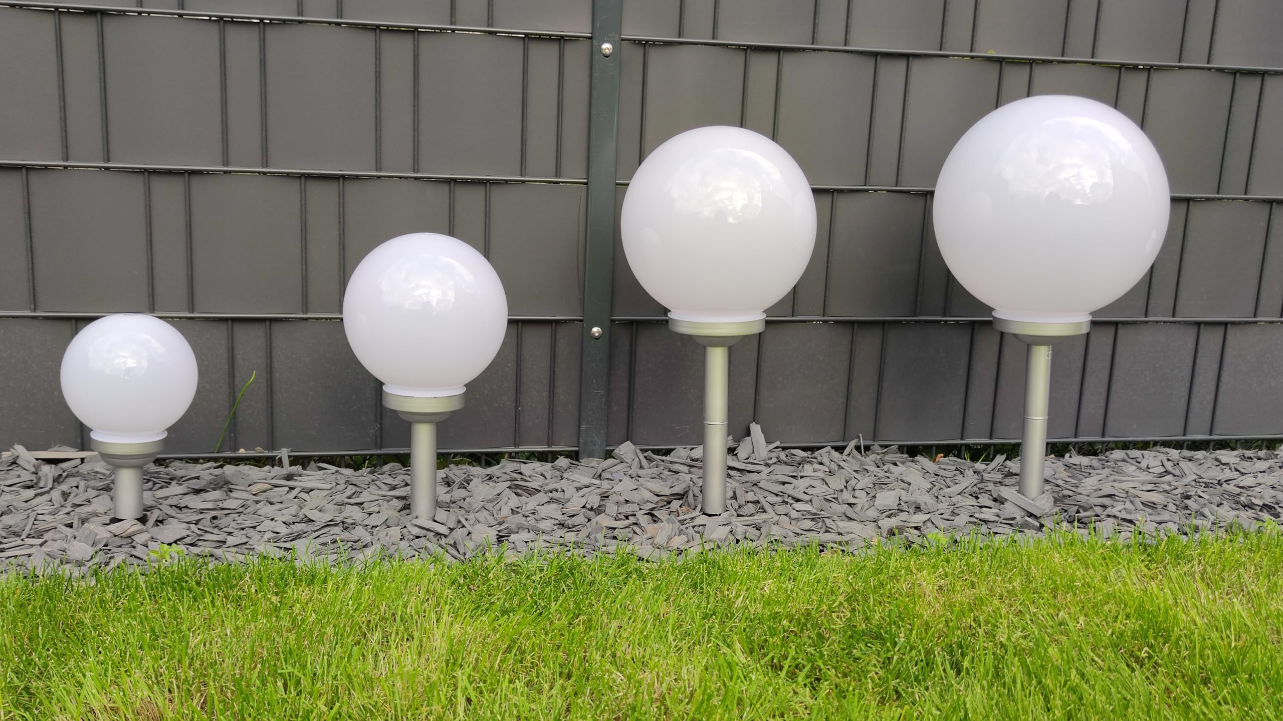 Dapo 3x Solar-Kugel-Dekoleuchte OLA, D: 20cm, mit Erdspieß | Garten Dekokugel, Solar-Erdspießleuchte, Boden-Wege-Deko-Lampe