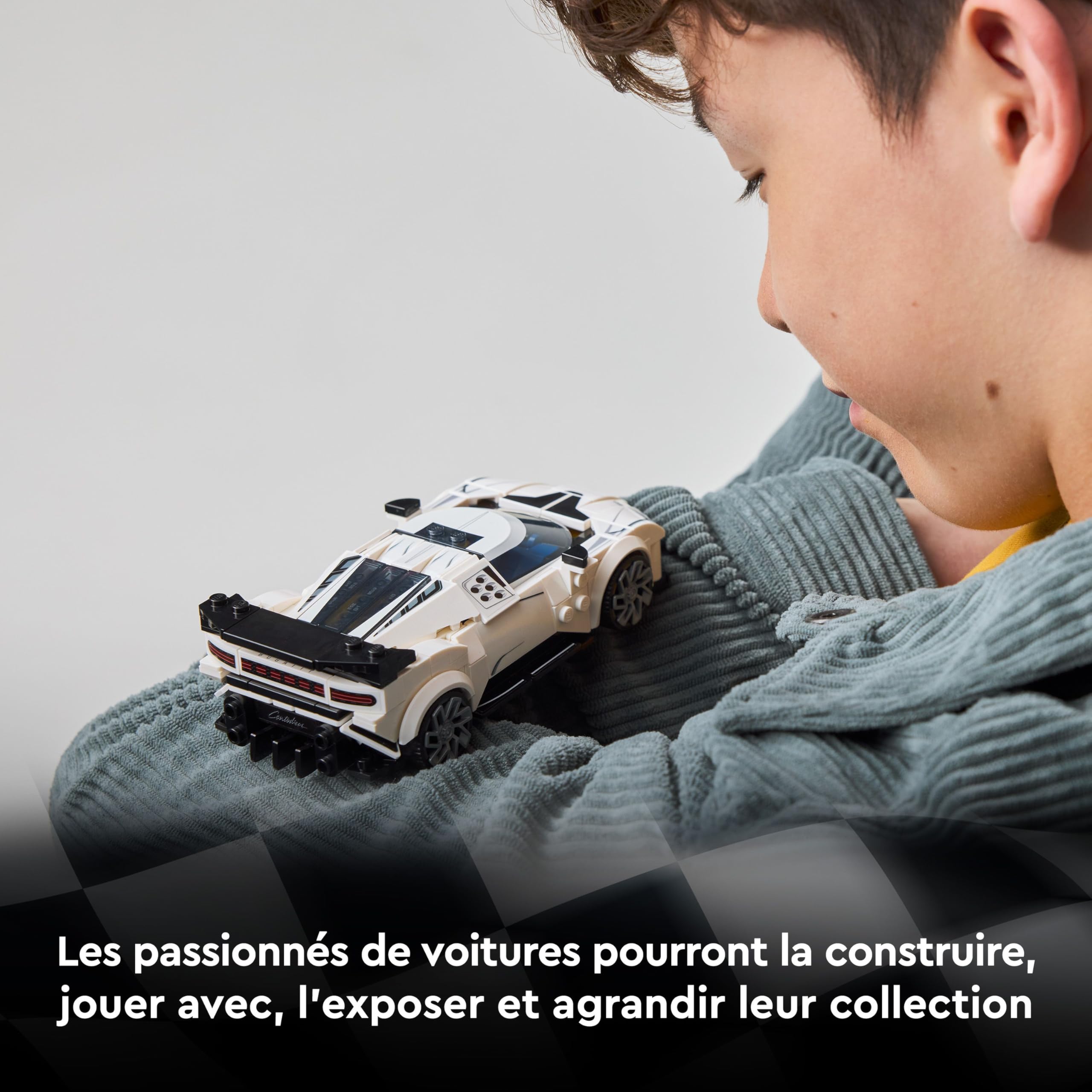 LEGO Speed Champions Hypercar Bugatti Centodieci - Jouet Voiture de Sport - Maquette à Construire avec Minifigurine de Pilote - Idée de Cadeau d'anniversaire pour Garçon dès 9 Ans 77240