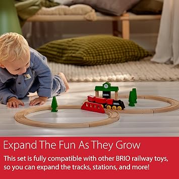 BRIO Classic Figure 8 Set - 22-Piece FSC-Certified Wood Train Set & Accessories - Includes Train, Depot, Trees, Tracks, More - Compatible with All Wooden Rail Sets - Fun Play for Kids Ages 2 & Up
