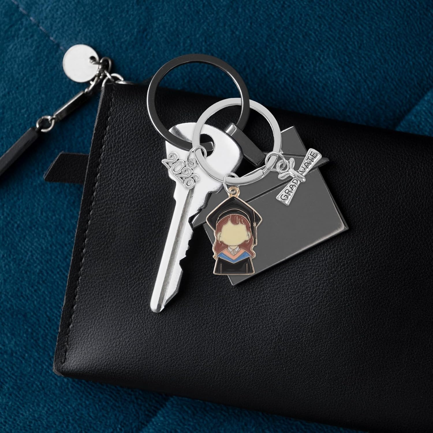 Totority 5pcs Graduation Keychain 2026: Class of 2026 Inspirational Grad Gift for College & High School Seniors - Alloy Keepsake Charm with Figure Pendant for Her - Image 5