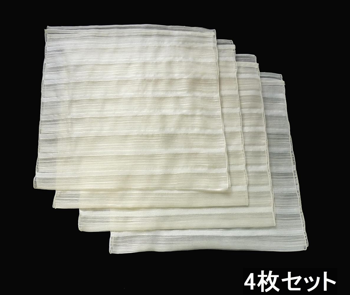 グッチのシルクが上品な日本の帯の織りを取り入れた素晴らしい布のジャケットです。 プリント シルクツイル スカーフアクアマリン＆ピンク | GUCCI公式