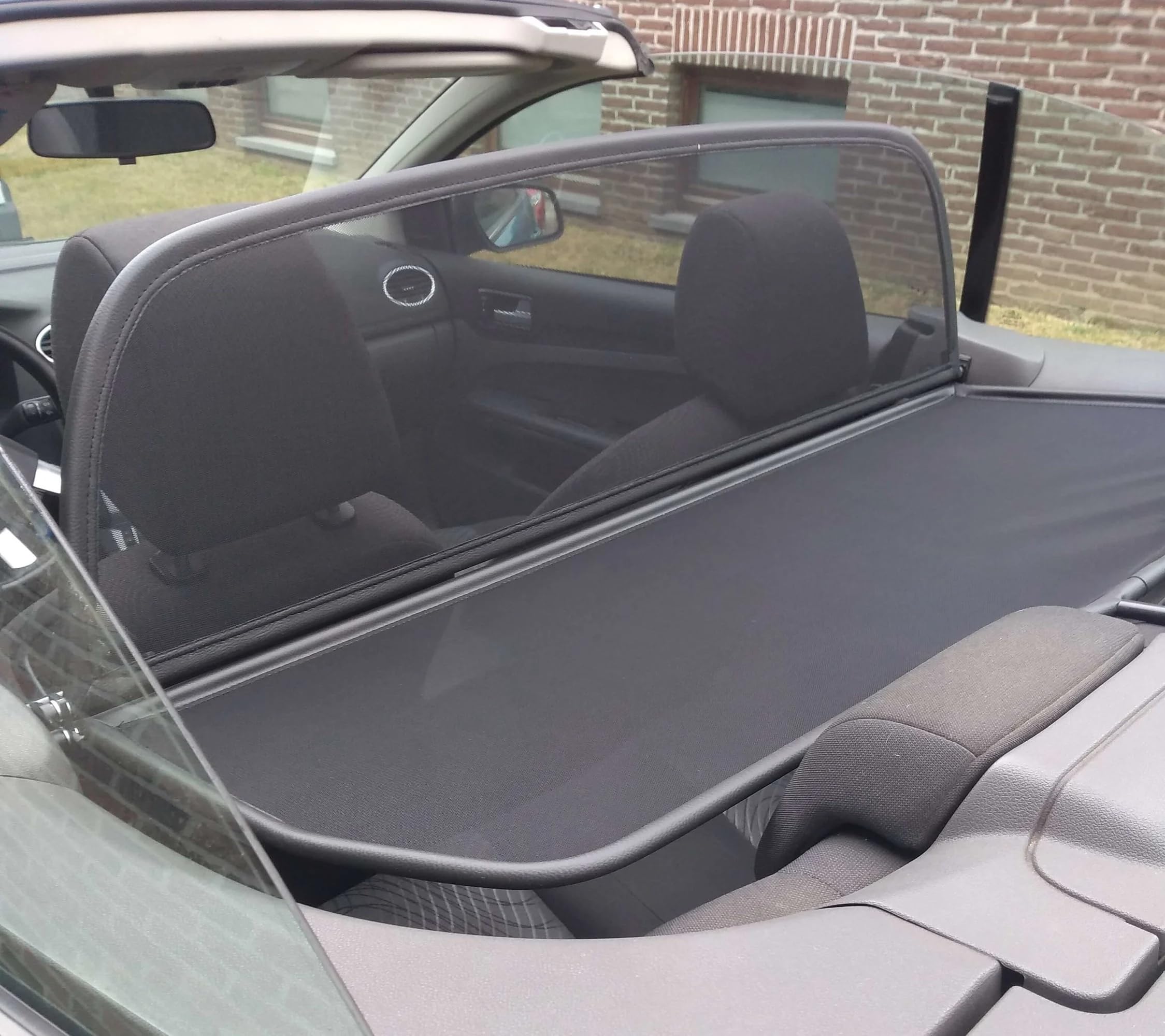 GermanTuningParts Windschott für Ford Focus II 2007-2015 Klappbar Schwarz Windabweiser