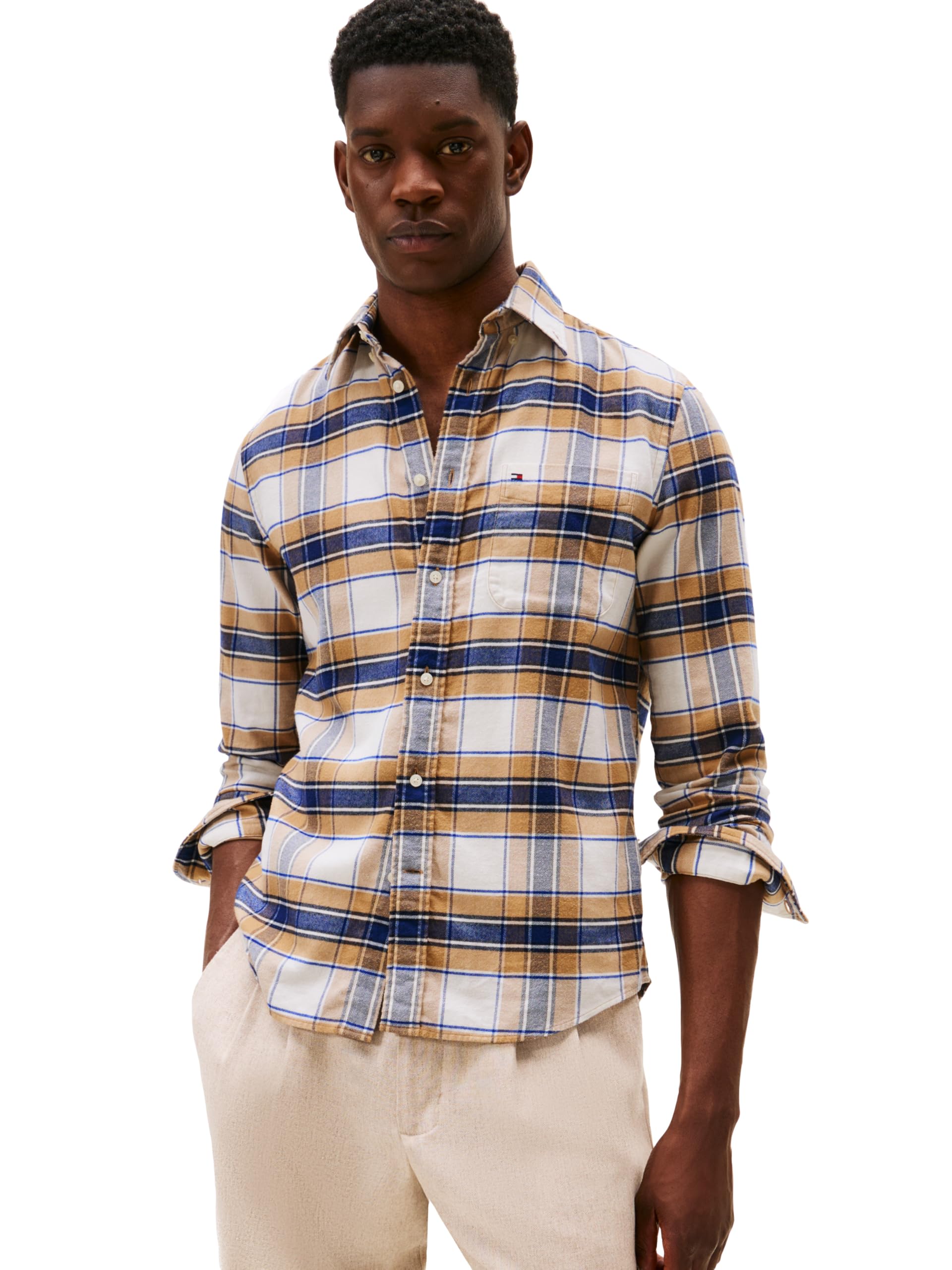 Tommy Hilfiger Men's Long Sleeve Oxford Shirts in Regular Fit, Men's Button Down Shirts, Also Available in Big and Tall