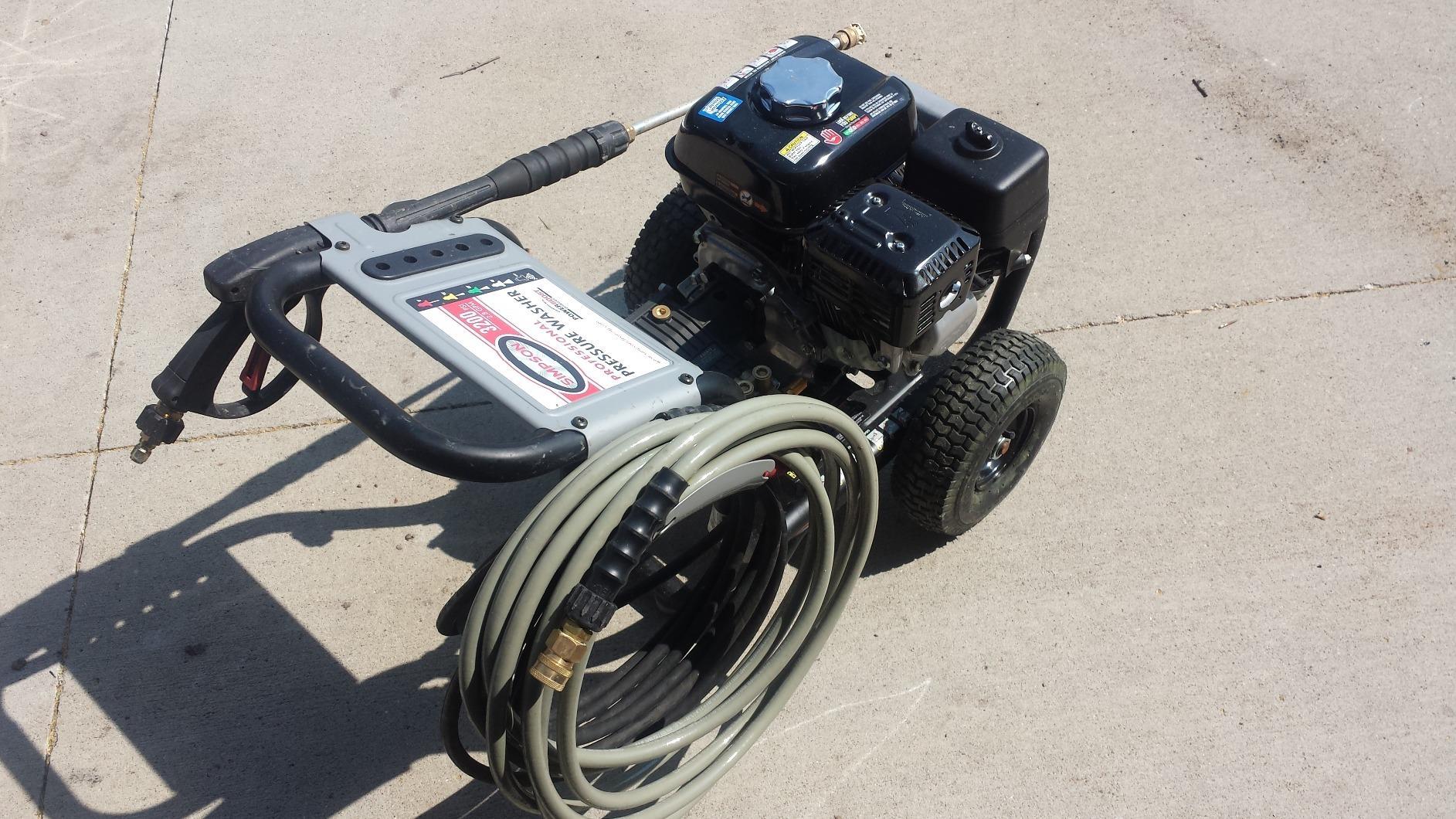 SIMPSON commercial pressure washer information showing PowerShot and Aluminum Series use cases