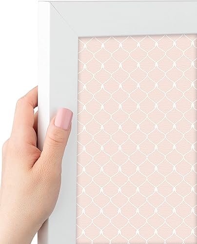 Miniatura 2 de PinPix Tablero de anuncios de corcho de 24 x 16 pulgadas. Este tablero decorativo enmarcado viene con diseño de cadena rosa bebé y un marco blanco