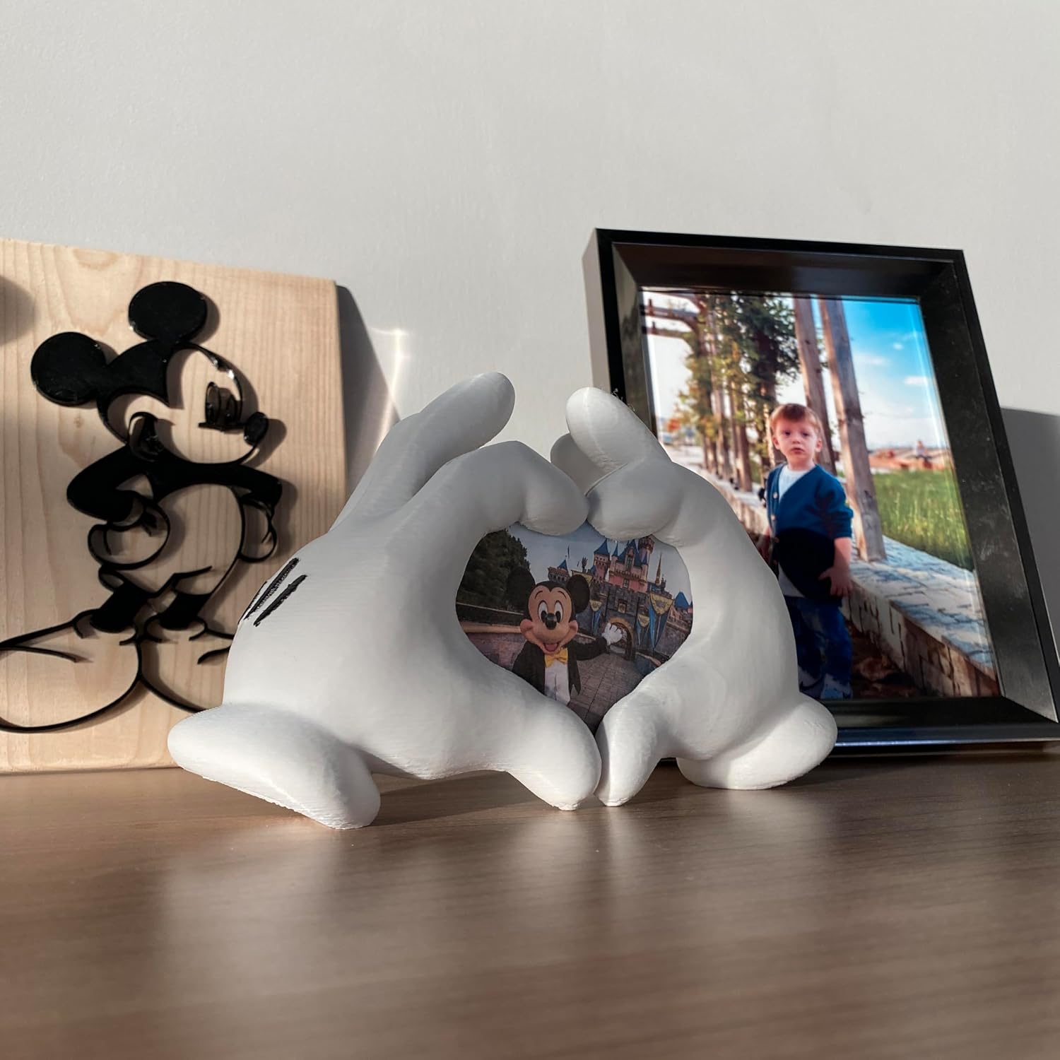 Mains De Coeur De Mickey Mouse