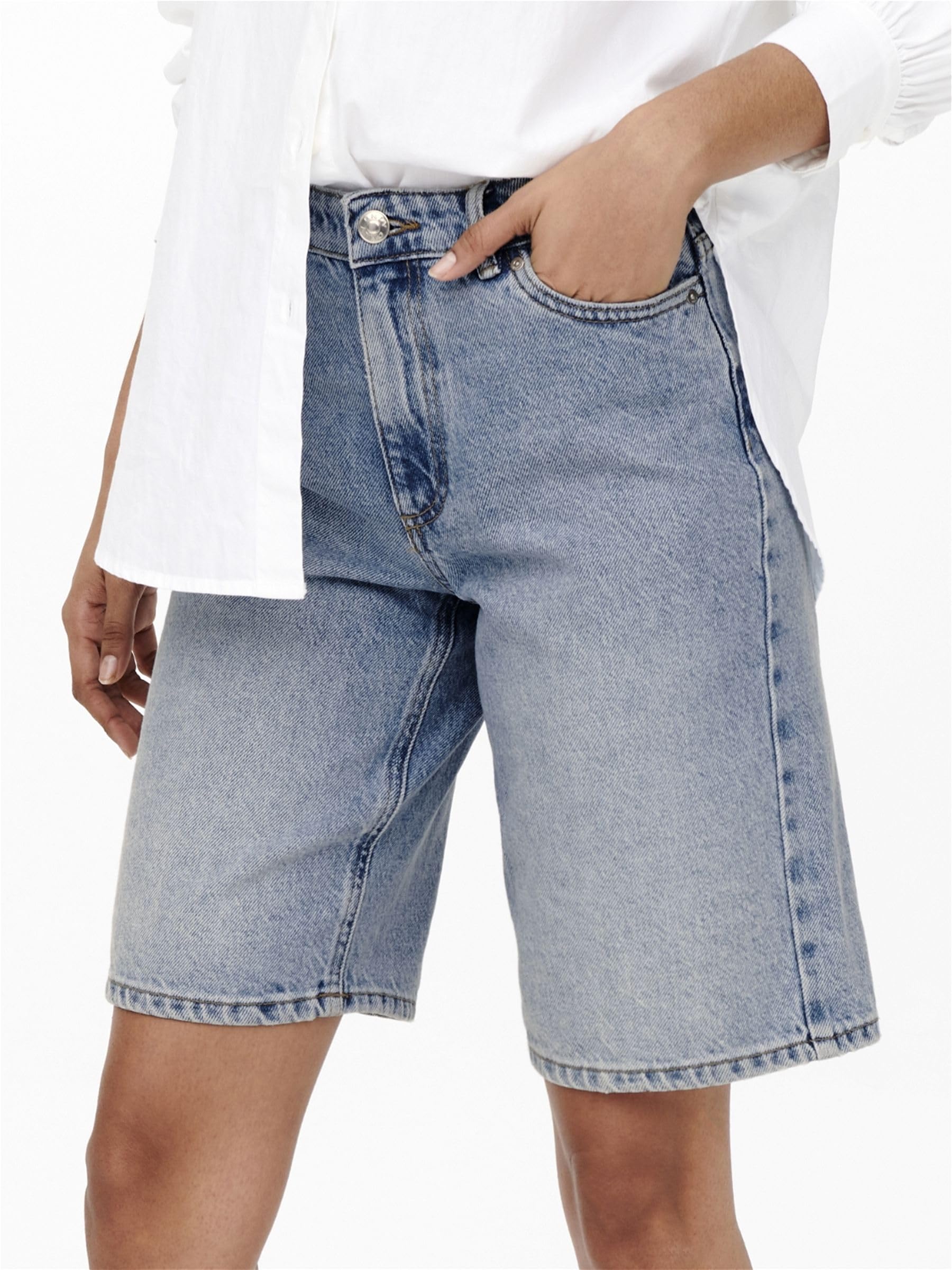 ONLY Shorts de Mujer con Cinco Bolsillos y Cremallera