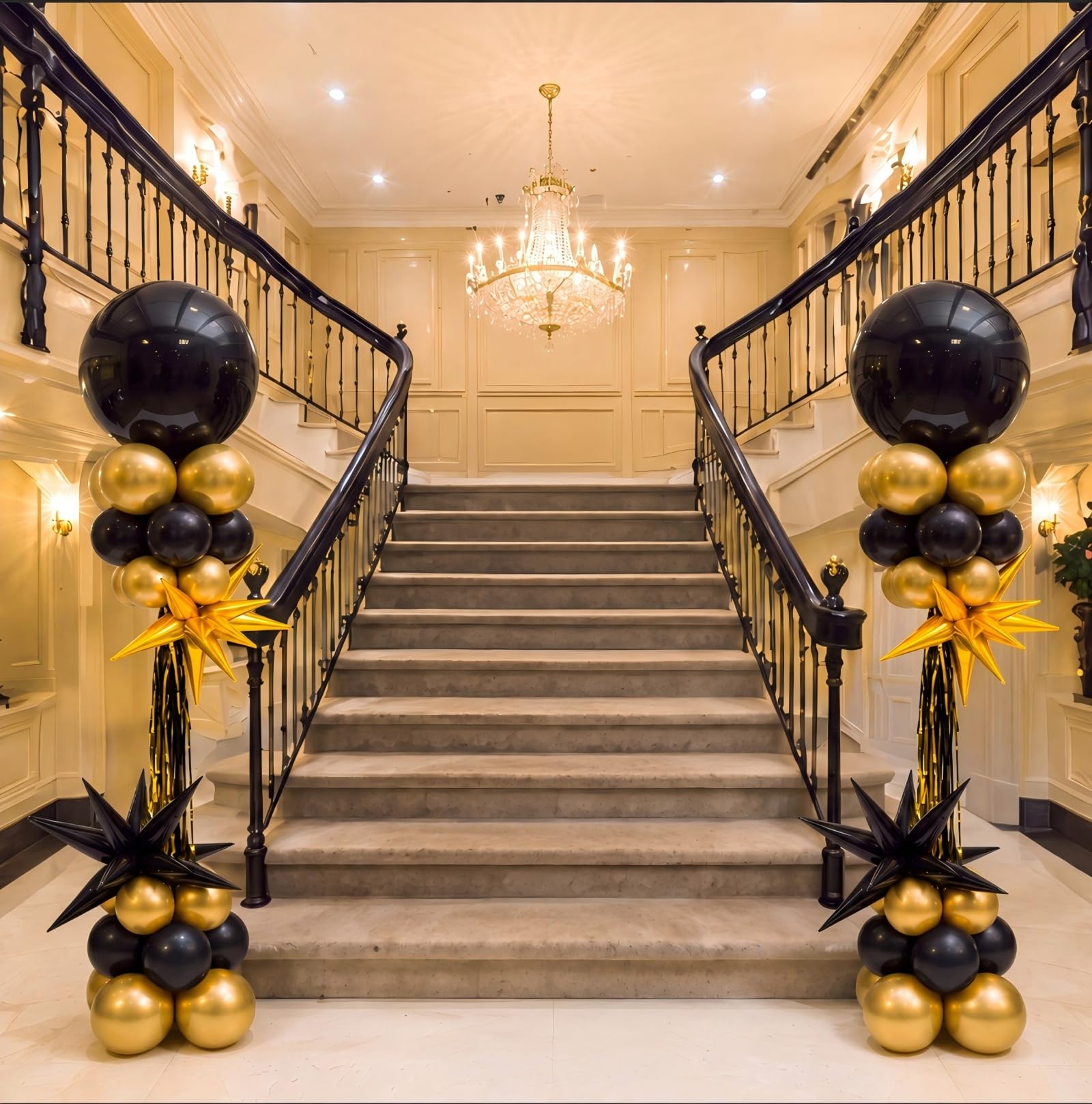 Blueweenly Juego de 3 soportes de columna negro y dorado con 93 globos ajustables con bases para decoración de graduación negra y dorada para 50 cumpleaños, boda, compromiso, fiesta de regreso a la