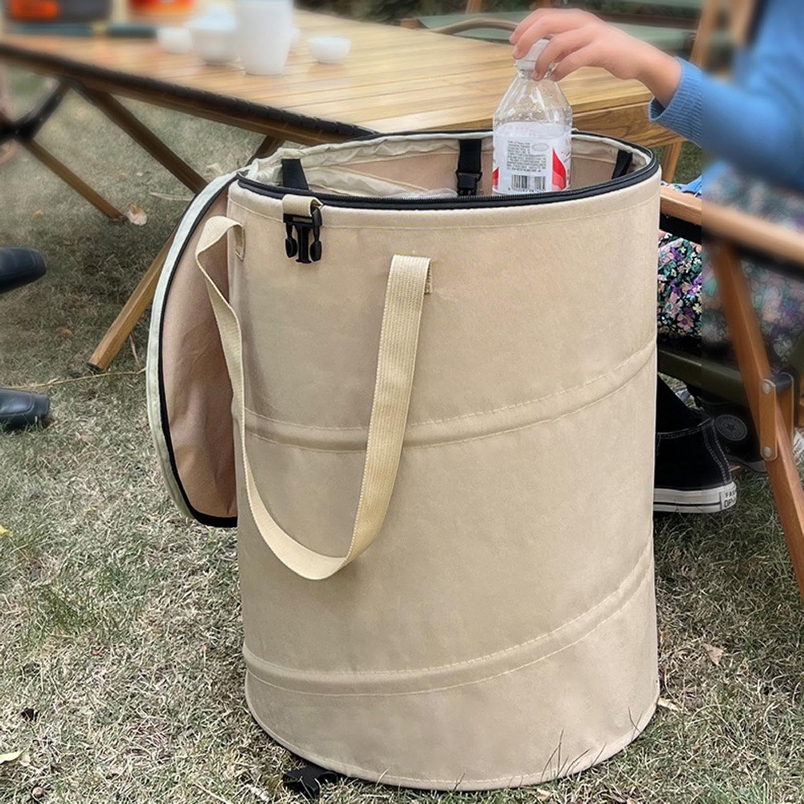 Générique Poubelle De Camping Pliable, Sacs Poubelles De 37 L Avec Couvercle, Sac Poubelle Pliable De Jardin Avec Fermeture éclair, Poubelle Pour Pelouse, Camping, Extérieur, Cour, Jardin, Voyage