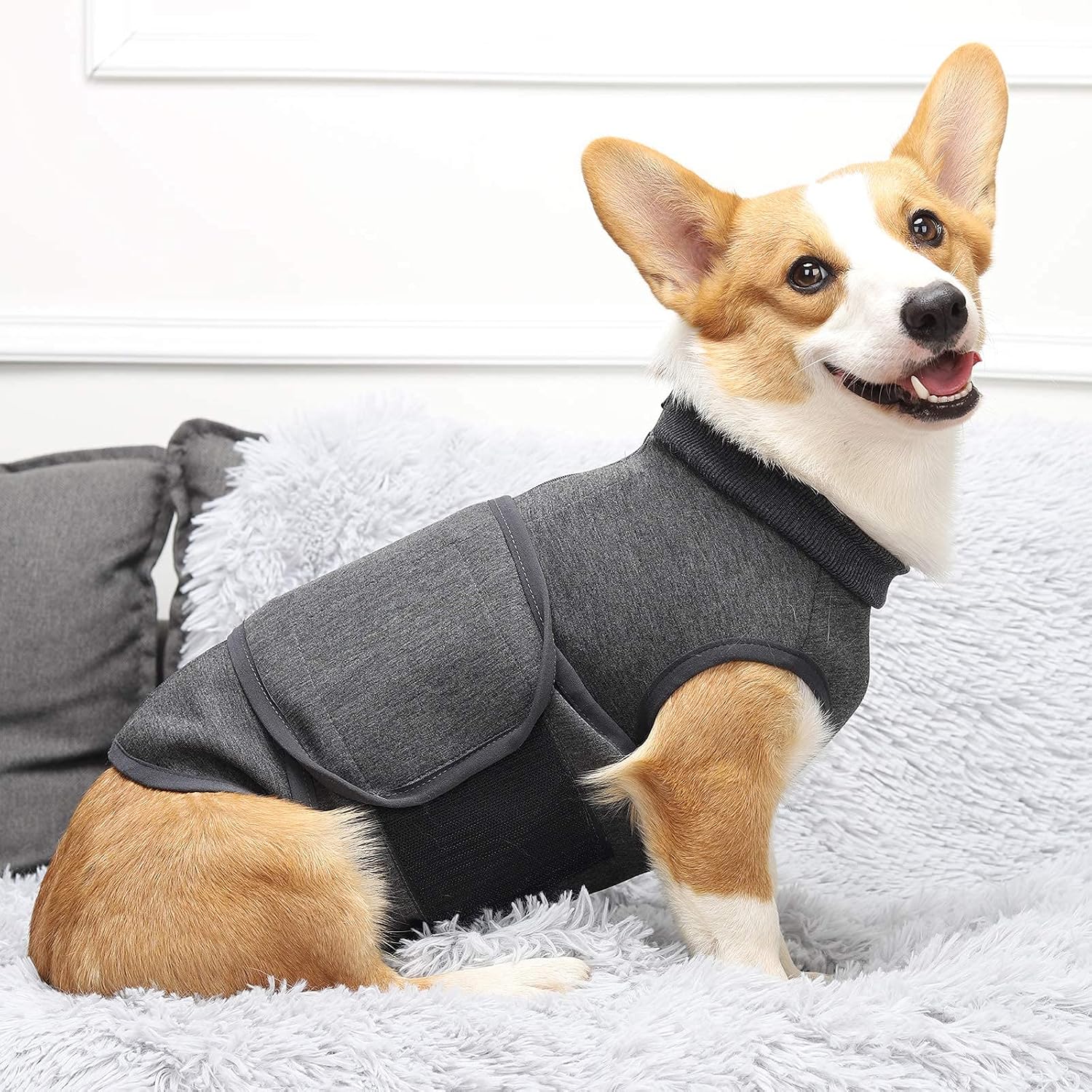 Classic Anxiety Jacket Breathable Adjustable Vest Wrap Chest for Best Calming Effect Vet Recommended Anti Anxiety and Stress Relief…