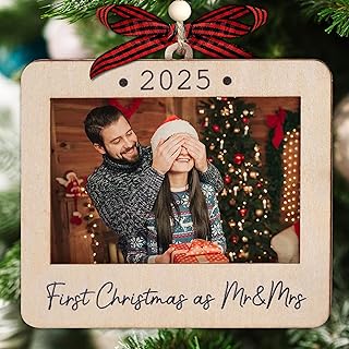 First Christmas As Mr And Mrs 2025 Picture Frame Ornament - Wedding Gifts for Newlyweds - First Christmas Married Ornament 2025 - Newlyweds Gifts For Couples - Mr And Mrs Wedding Gift