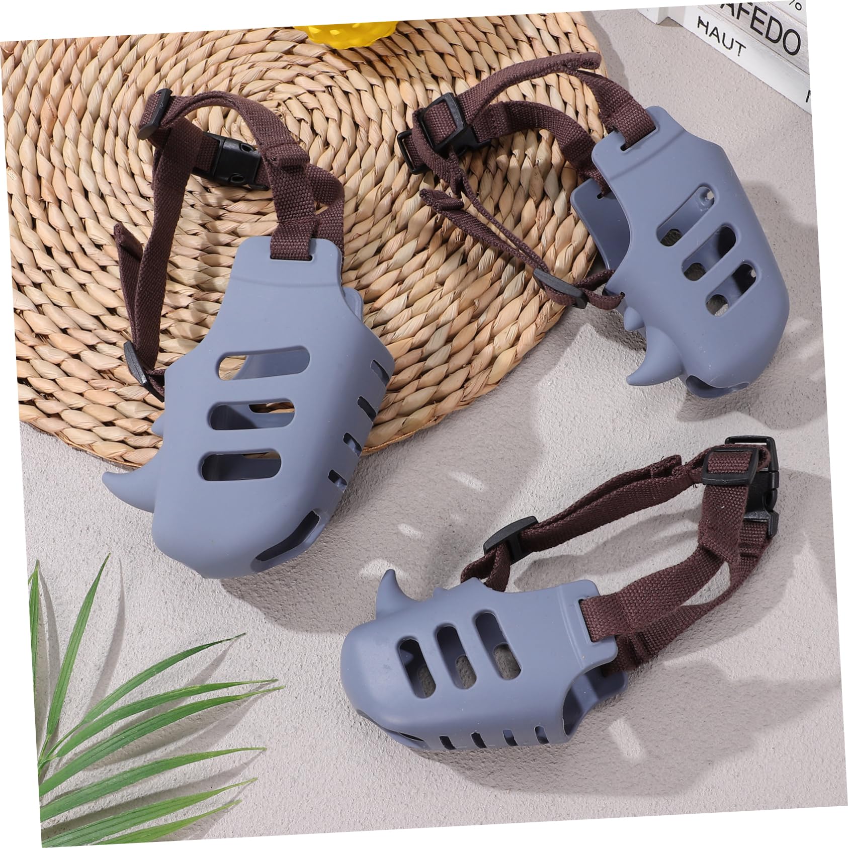 ERINGOGO Museruola per Cani Media e Grande in Silicone Regolabile 3 Pezzi Antiaucciato e Prevenzione Morsi Colore alla Moda per Uso Prolungato