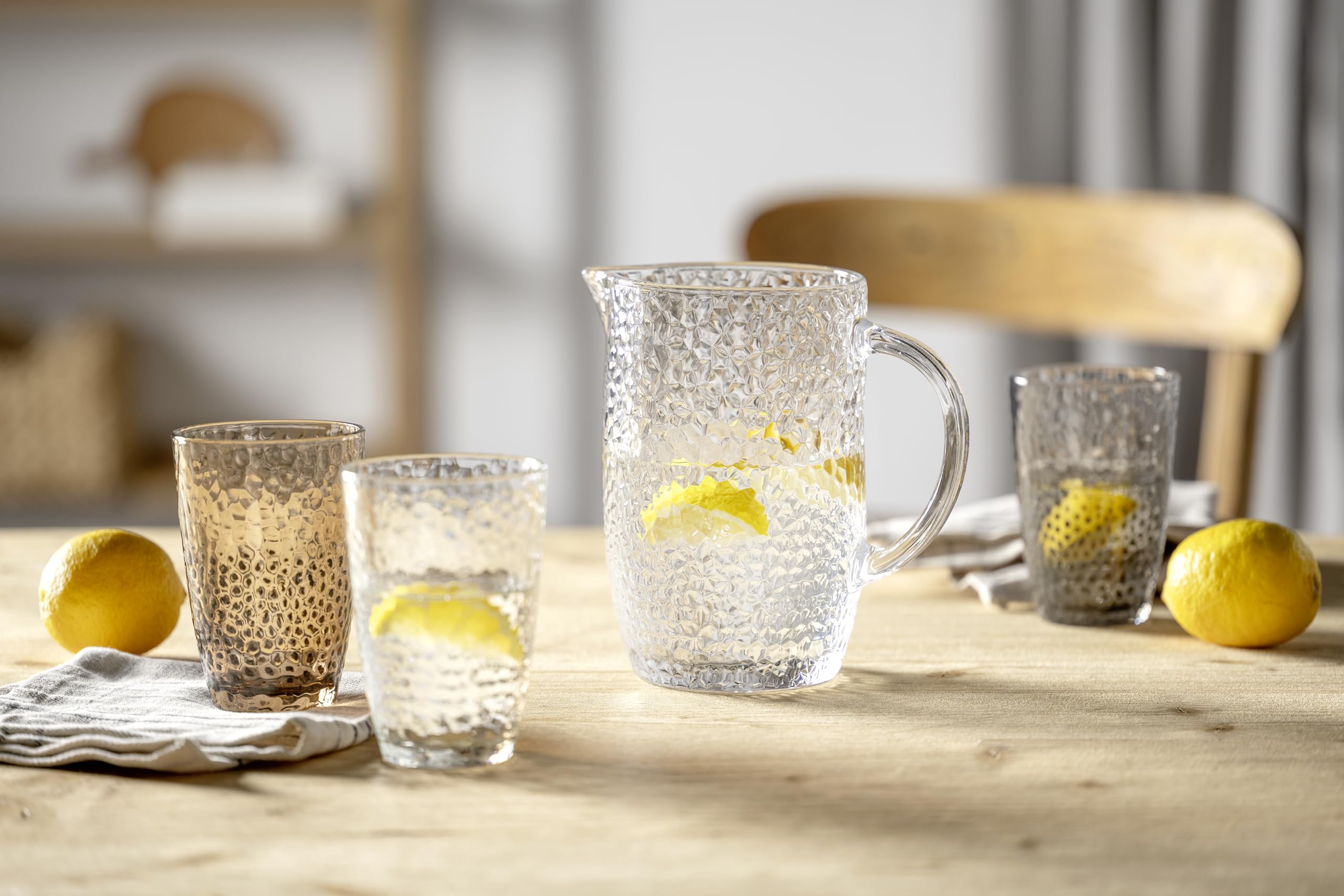 Leonardo Matera 077408 Lot de 4 verres à boire en verre de qualité supérieure aspect martelé Capacité 340 ml Passe au lave-vaisselle Robuste Transparent