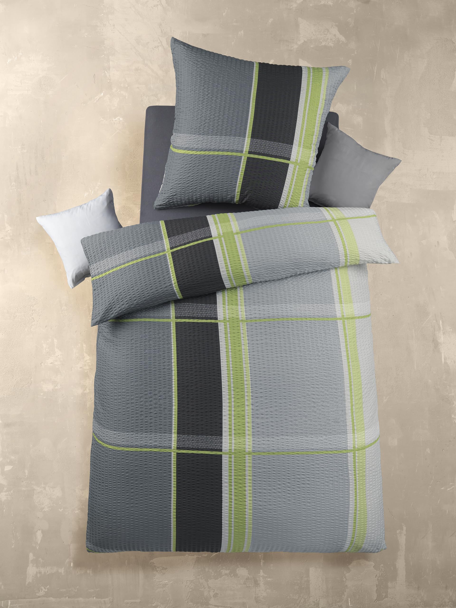 BaSaTex Mikrofaser Seersucker Bettwäsche Set 4 teilig - bügelfreie Microfaser Bettgarnitur Öko-Tex Zertifiziert - 2X 135x200 cm + 2X 80x80 cm - Design: Luca Grau Grün