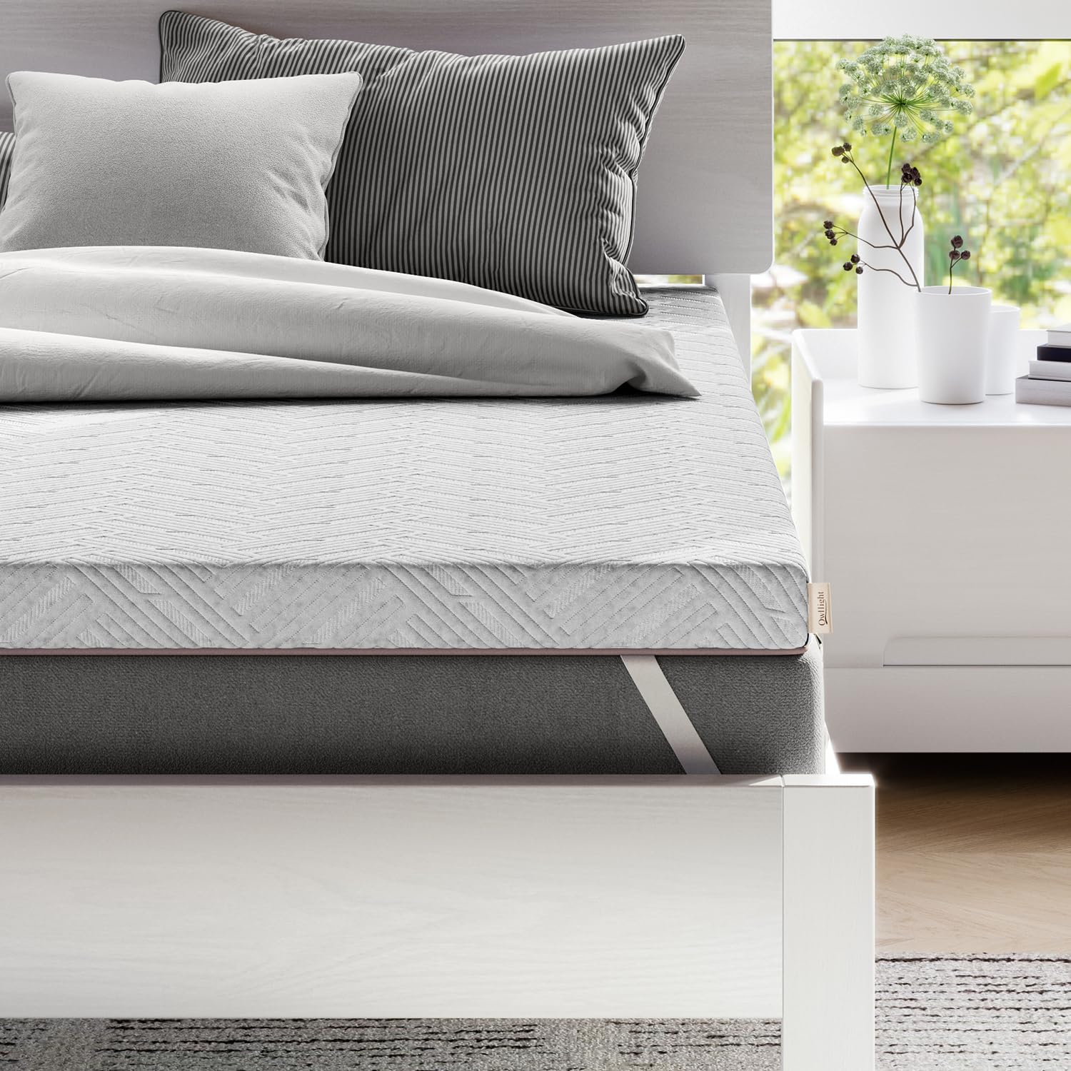 OWLLIGHT 3 Inch Memory Foam Mattress Topper King Size, High Density DualLayer Memory Foam Bed