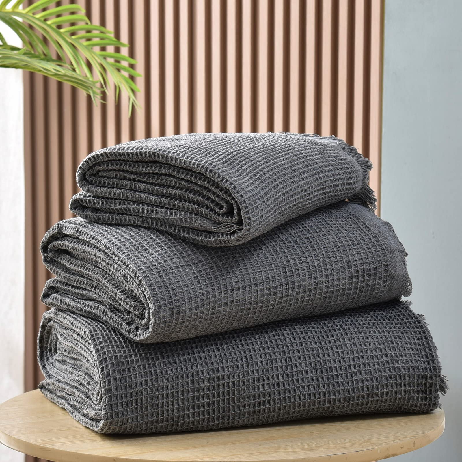 Woondeken/Sprei Bruin. Heerlijk warm en ideaal voor de bank of het bed