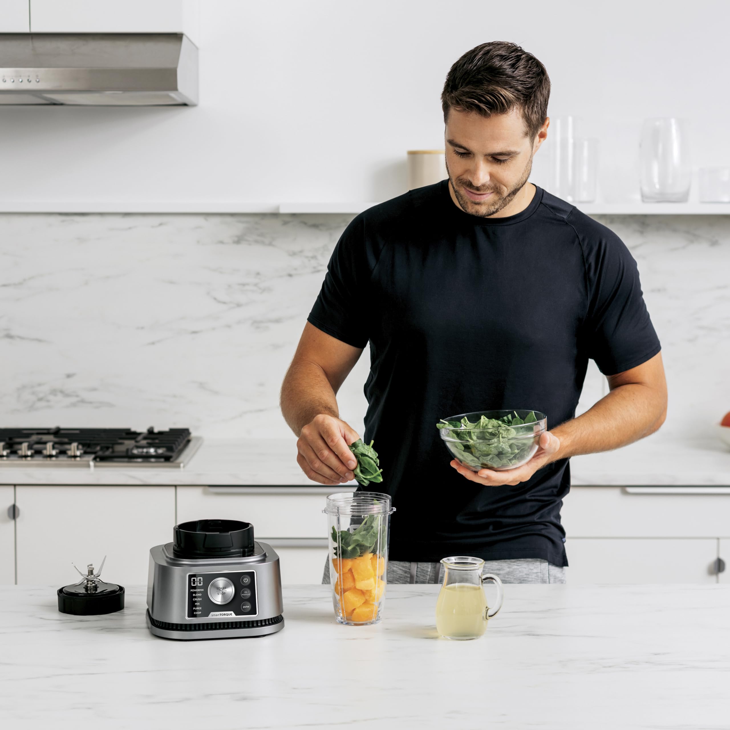 Ninja Foodi Power Nutri Mixer Smoothie Maker 3-in-1, dicke Aufstriche & gefrorene Getränke, Automatikprogramme, 2,1L Krug, 700ml Becher & 400ml Schüssel mit Power-Rührer, 1200W, Silber CB350EU