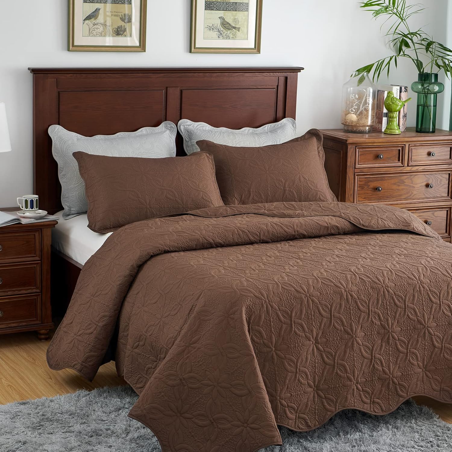 King Size Quilt Set 3 Pieces, Soft Lightweight Summer Bedspread, Reversible Microfiber Bed Coverlet for All Seasons, Brown, Floral Pattern (1 Quilt, 2 Pillow Shams) Brown (Floral Pattern) King (106" x 90")