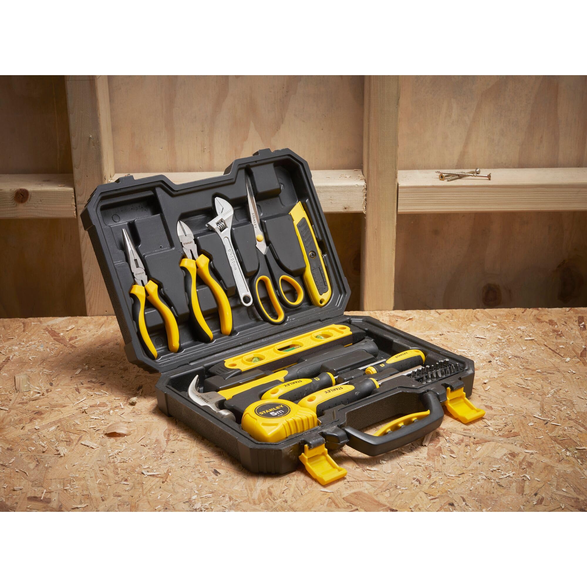 STANLEY ST. Kit de Herramientas P/CASA 28PZ STHT78050-1