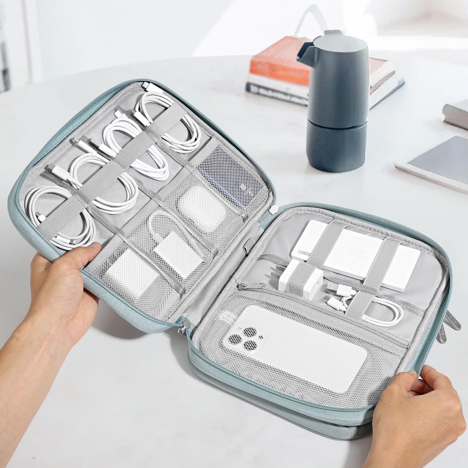 MoKo 9-11 Zoll Laptop-Taschen für Tablets iPad Pro M4 & Air M2 2024, iPad 10th Gen 10,9, 9/8. 10,2, iPadAir 5/4th 10,9, Zweischichtige i-Pad Tasche mit rutschfestem Tragegriff, trübes Blau