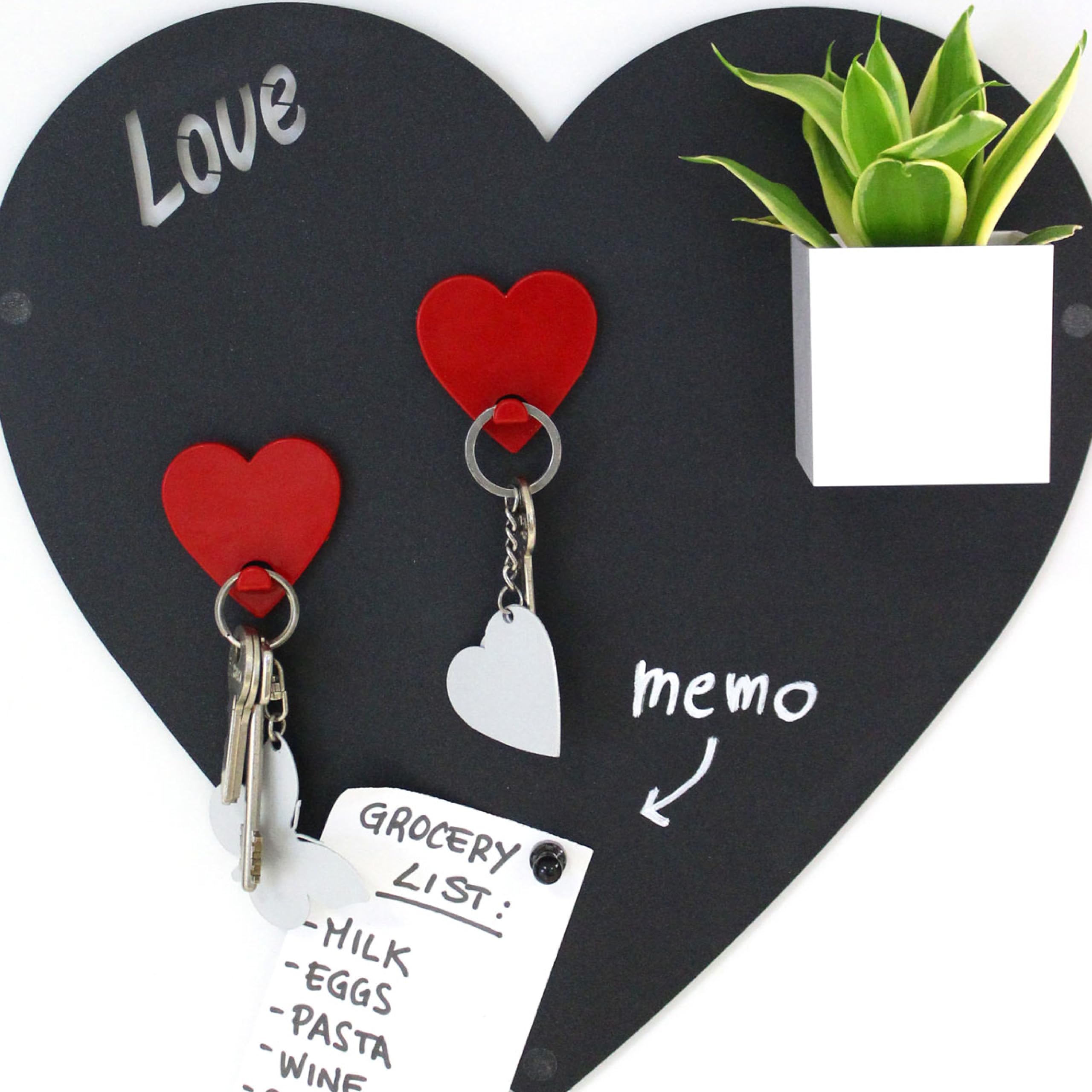 KalaMitica - Set of 2 Magnetic Wall Hangers with Powerful Magnet - Red Hearts - Image 3
