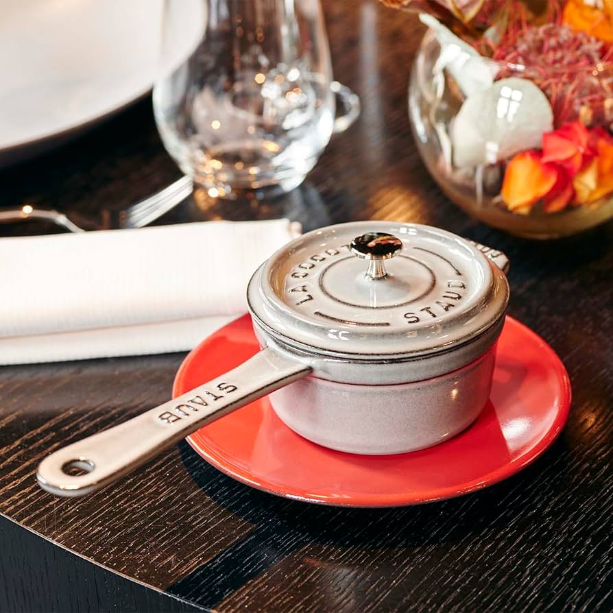 STAUB ストウブ　ソースパン　グレー　ユーズド Amazon｜ストウブ(Staub) 「 スモール ソースパン グレー 10cm
