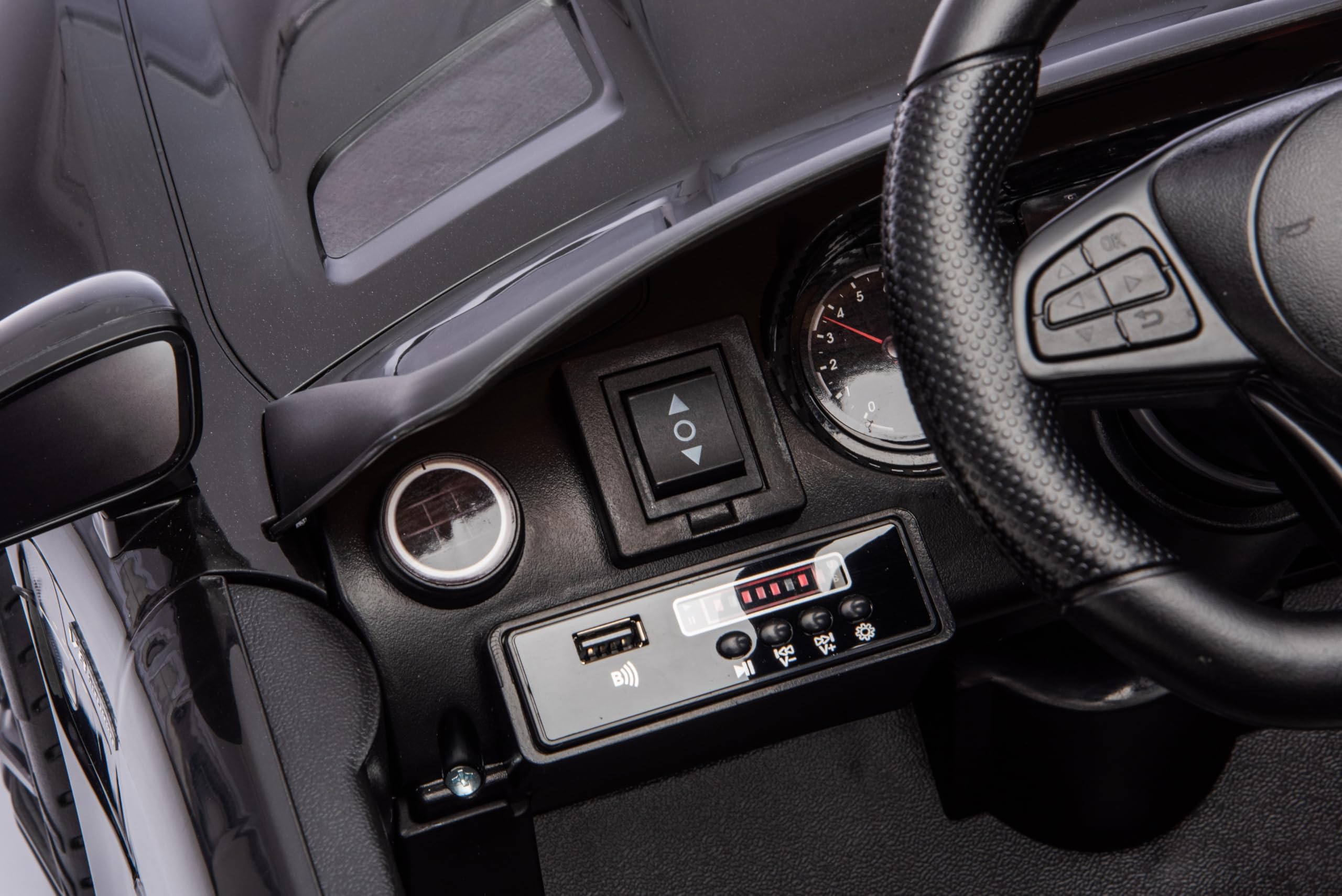 FINOOS Mercedes GTR AMG Elektroauto für Kinder, 12V, elektrische Kinder elektroauto mit Fernbedienung, 2 + 1 Geschwindigkeitsstufen, Hupe, LED, Musik, Bluetooth (Schwarz)