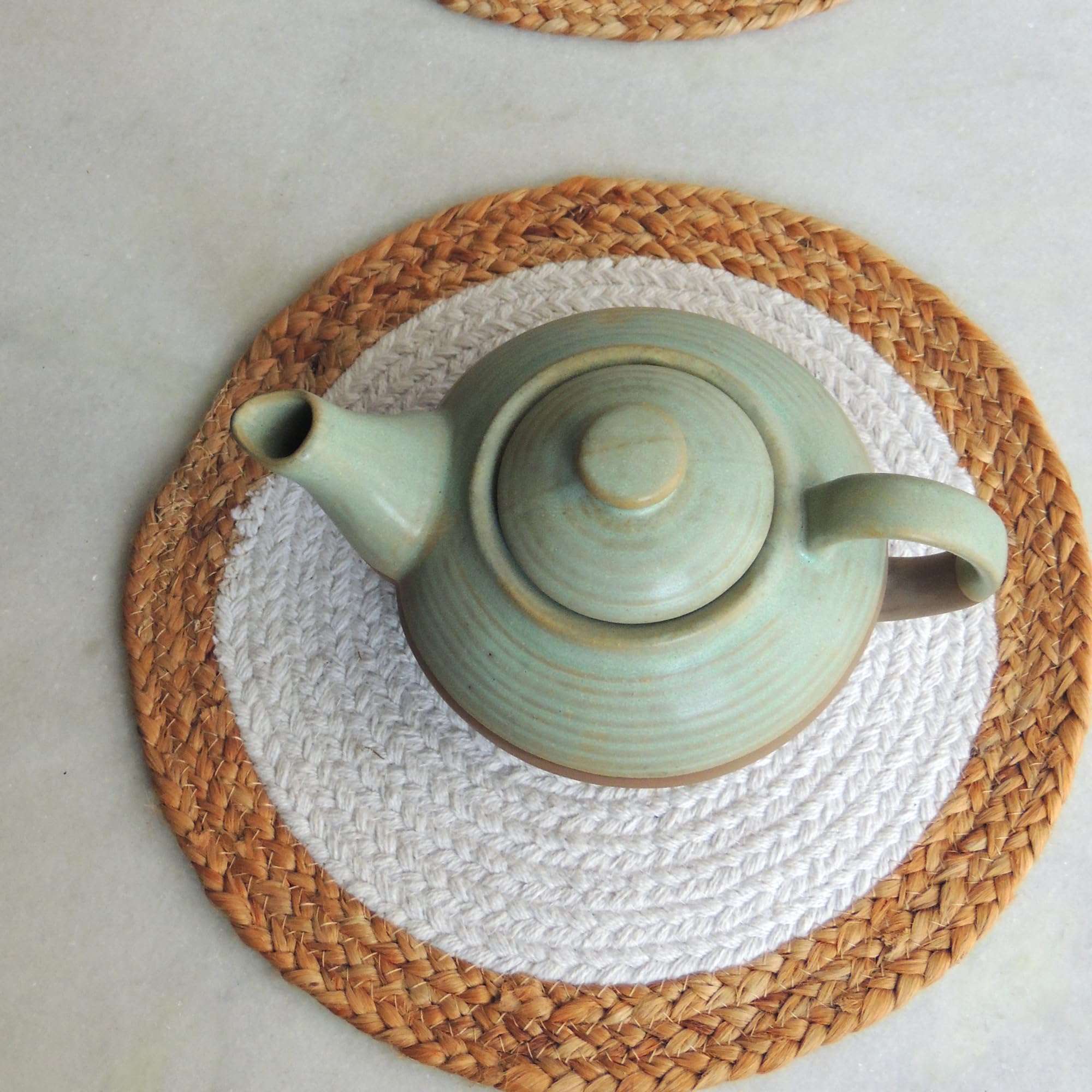 JASMEY HOMES Set of 4 Dining Table Mat 30cm Round Mat - White (Single Ring) | Used as Centre Table décor placemat/House Warming Gifts for New Home (B08KJH6WQM) Amazon Price History, Amazon Price Tracker