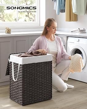 SONGMICS Laundry Hamper with Lid, 23.8 Gallon (90 L) Synthetic Rattan Clothes Laundry Basket with Lid and Handles, Foldable, Removable Liner, Chestnut Brown ULCB051K02
