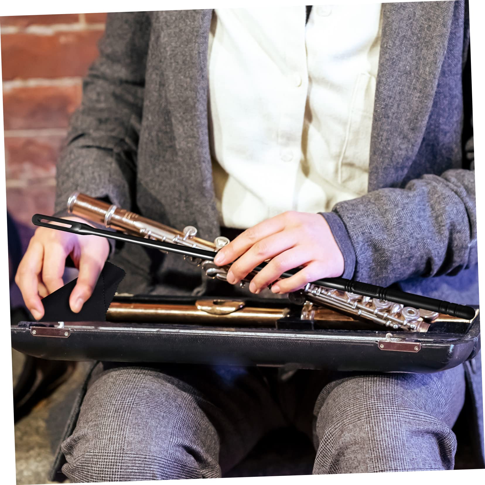 BESTonZON Flute Cleaning Tools 2 Cleaning Rods 4 Flute Polishing Cloths Complete Set