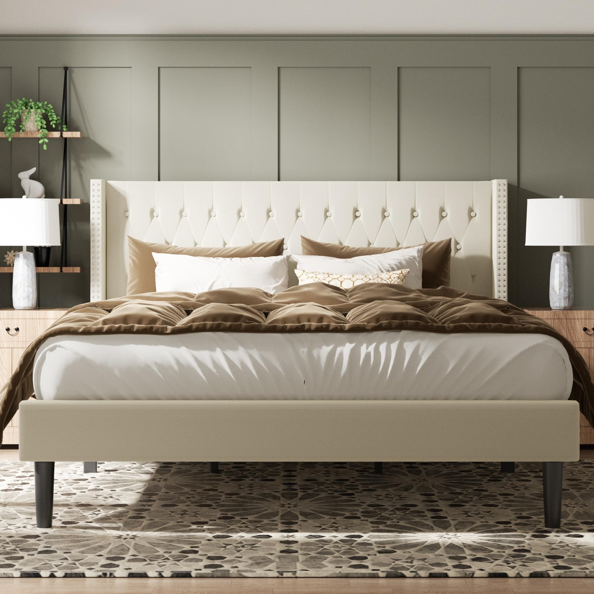 Base de cama de plataforma tamaño King con cabecera capitoné con botones, respaldo moderno con aleta con ribete de doble hilera, no necesita somier, fácil montaje, terciopelo beige