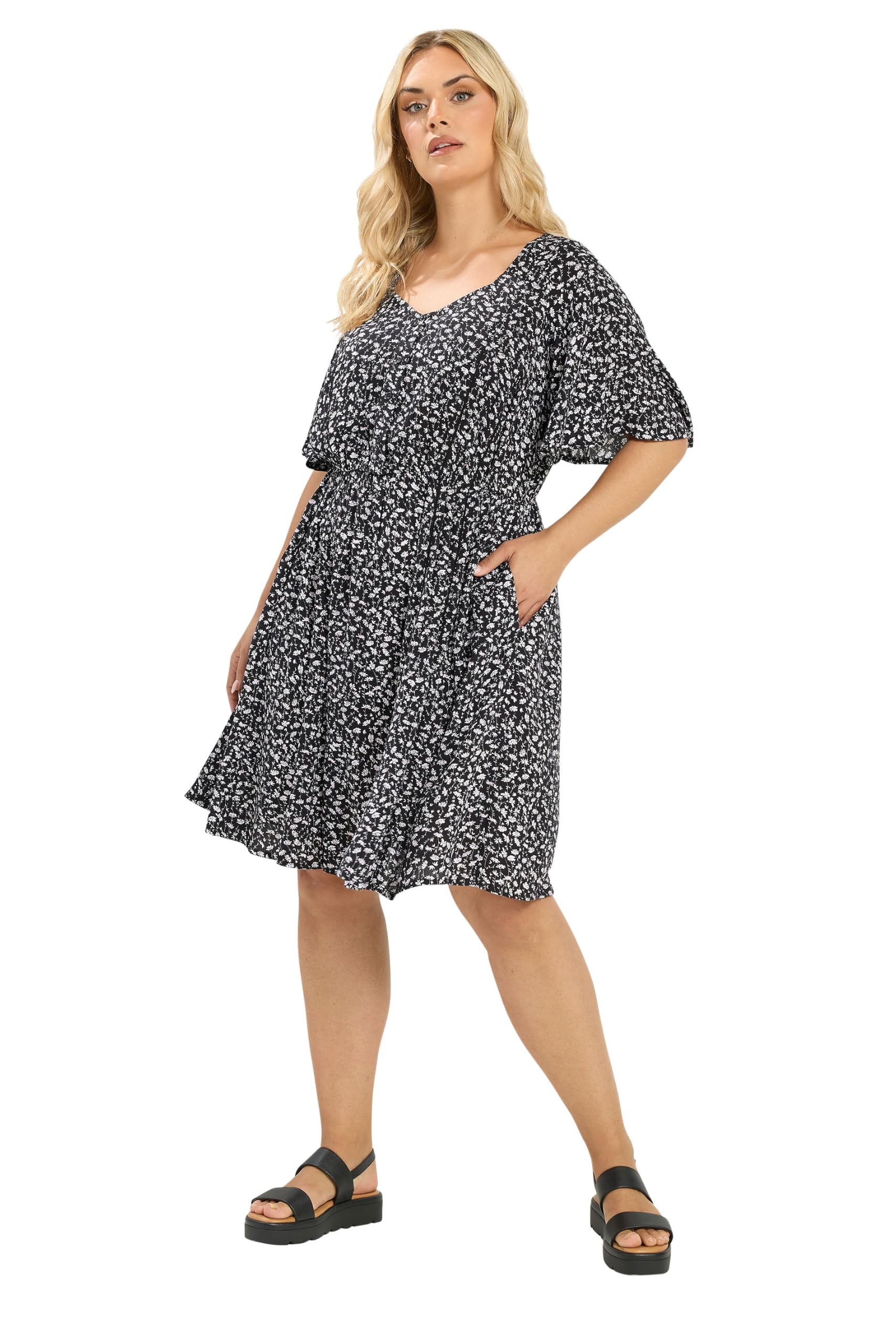 Yours Women's Black Daisy Smock Mini Dress In | Size: 18