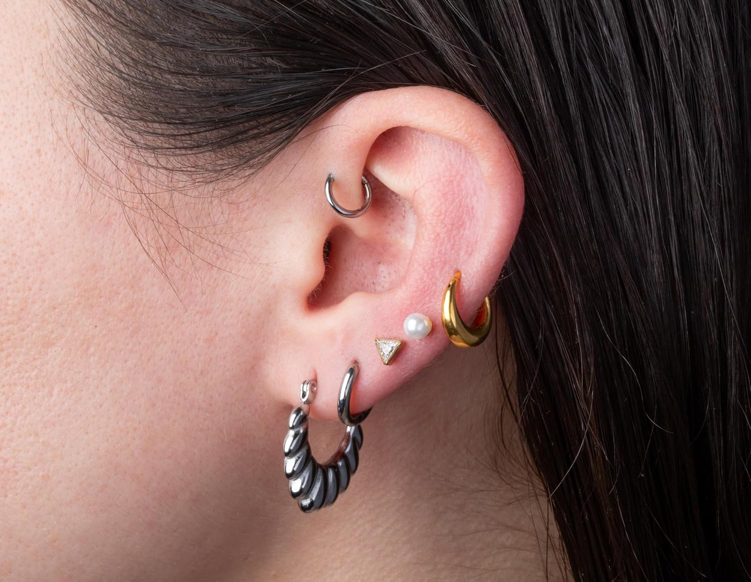 Pierced Owl 16GA 316L Stainless Steel Polished Rounded Thick Hoop Hinged Segment Ring - Image 5