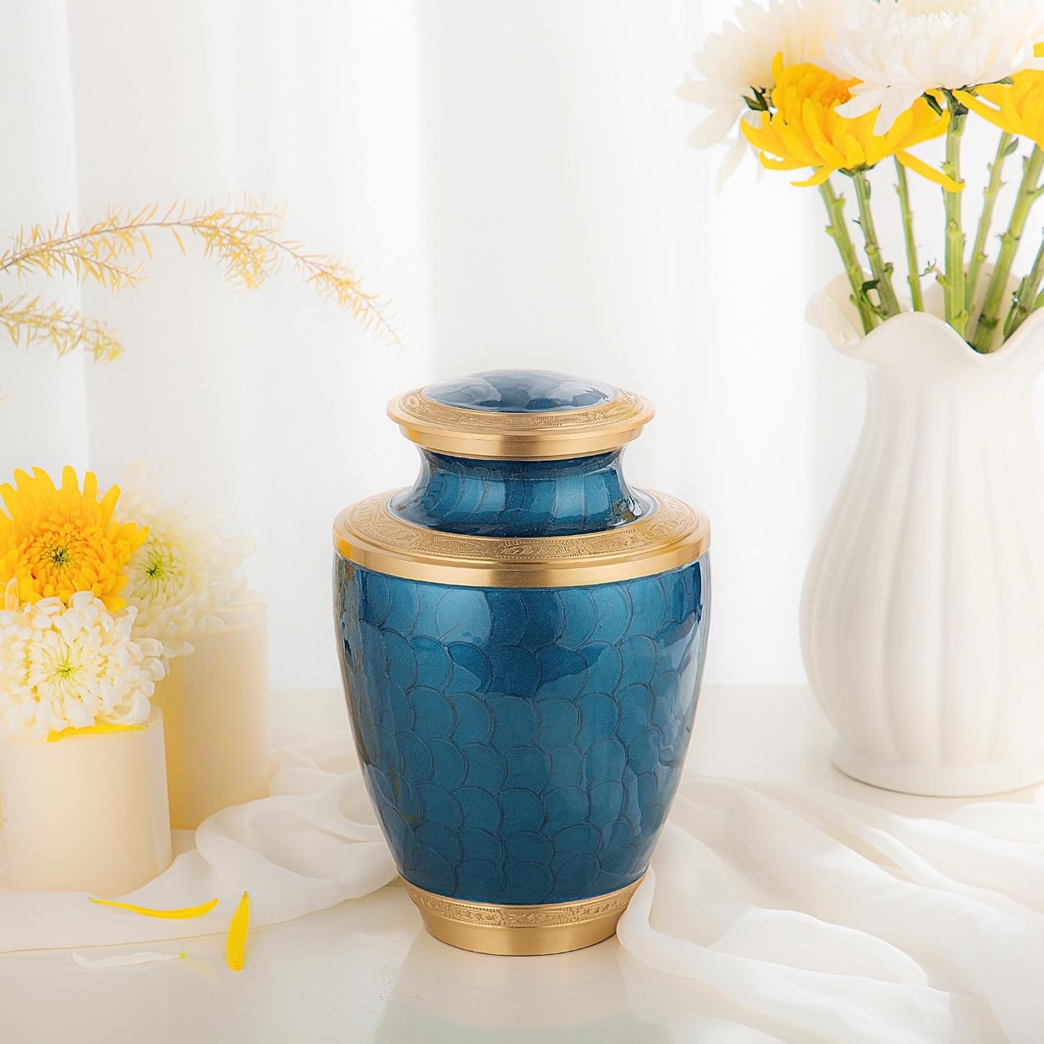 Cremation Urn for Human Ashes – Adult Brass Urn for Men or Women up to 200lbs – Handcrafted Memorial Burial Container – Suitable for Funeral or Display