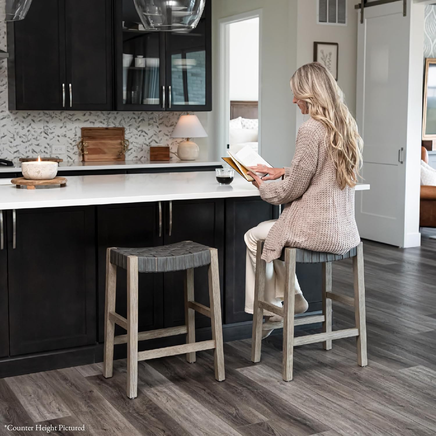 Maven Lane Emerson Bar Stool – 31 Inch – Rectangular Stool with Footrest – Grey Solid Wood & Grey Faux Leather Seat – Ideal for Pubs, Breakfast Bars & Tall Counters