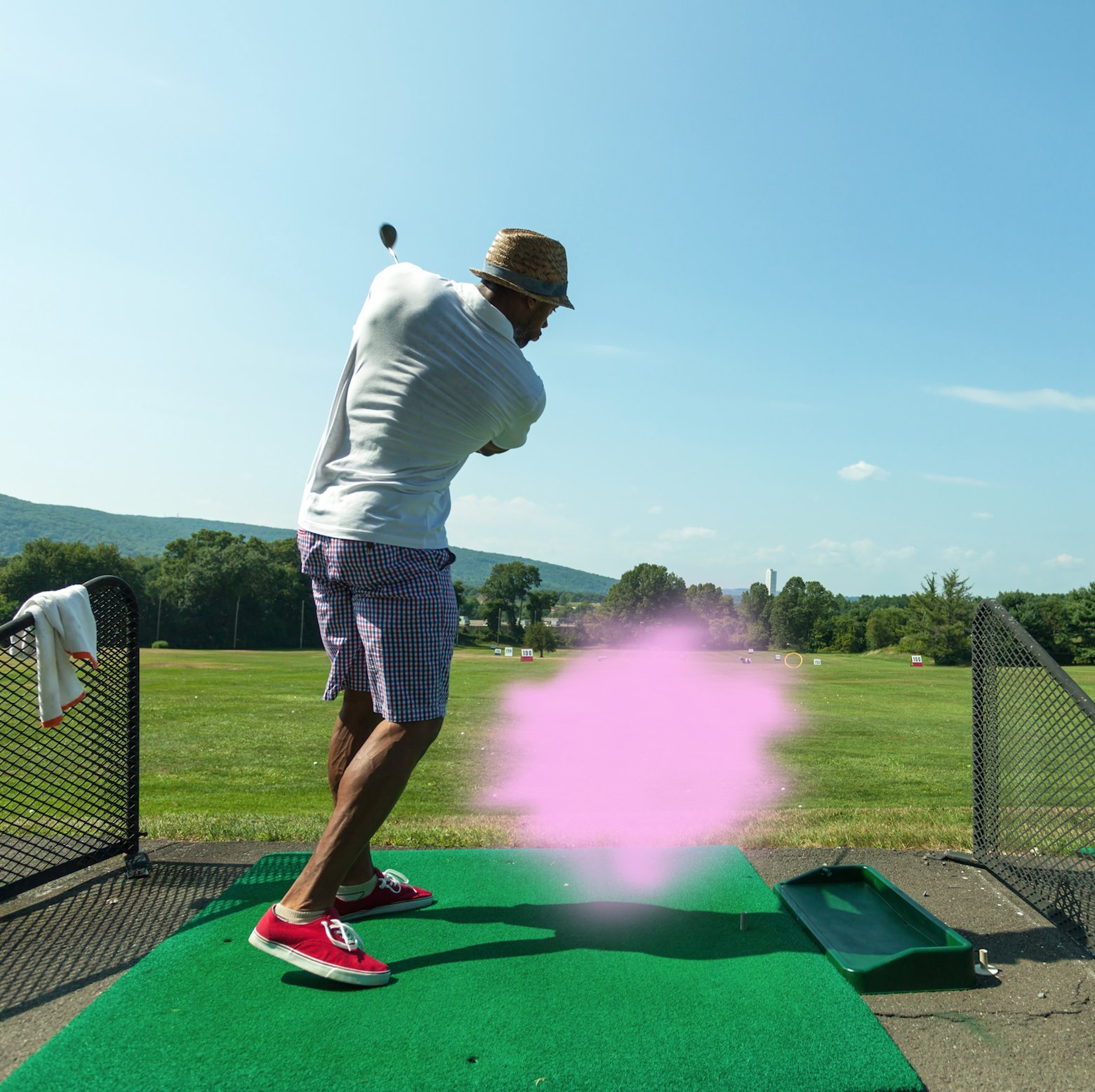 XiXiRan Gender Reveal Golfbal (1 Pink Ball en 1 Blue Ball, 2 Golf Tees) voor Gender Reveal Babyshower Rookbom exploderende Gender Reveal Party Games Jongens en Meisjes